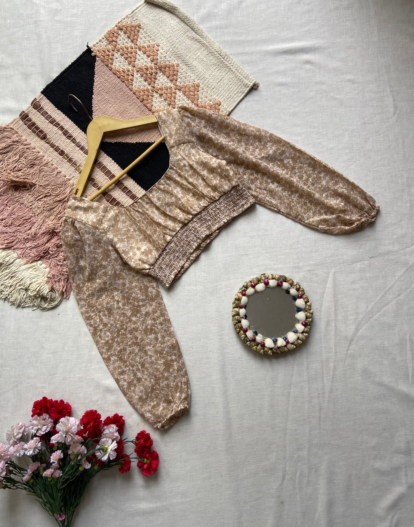 Beige Floral Print Crop Top with Puff Sleeves & Smocked Waist – Boho Chic Style