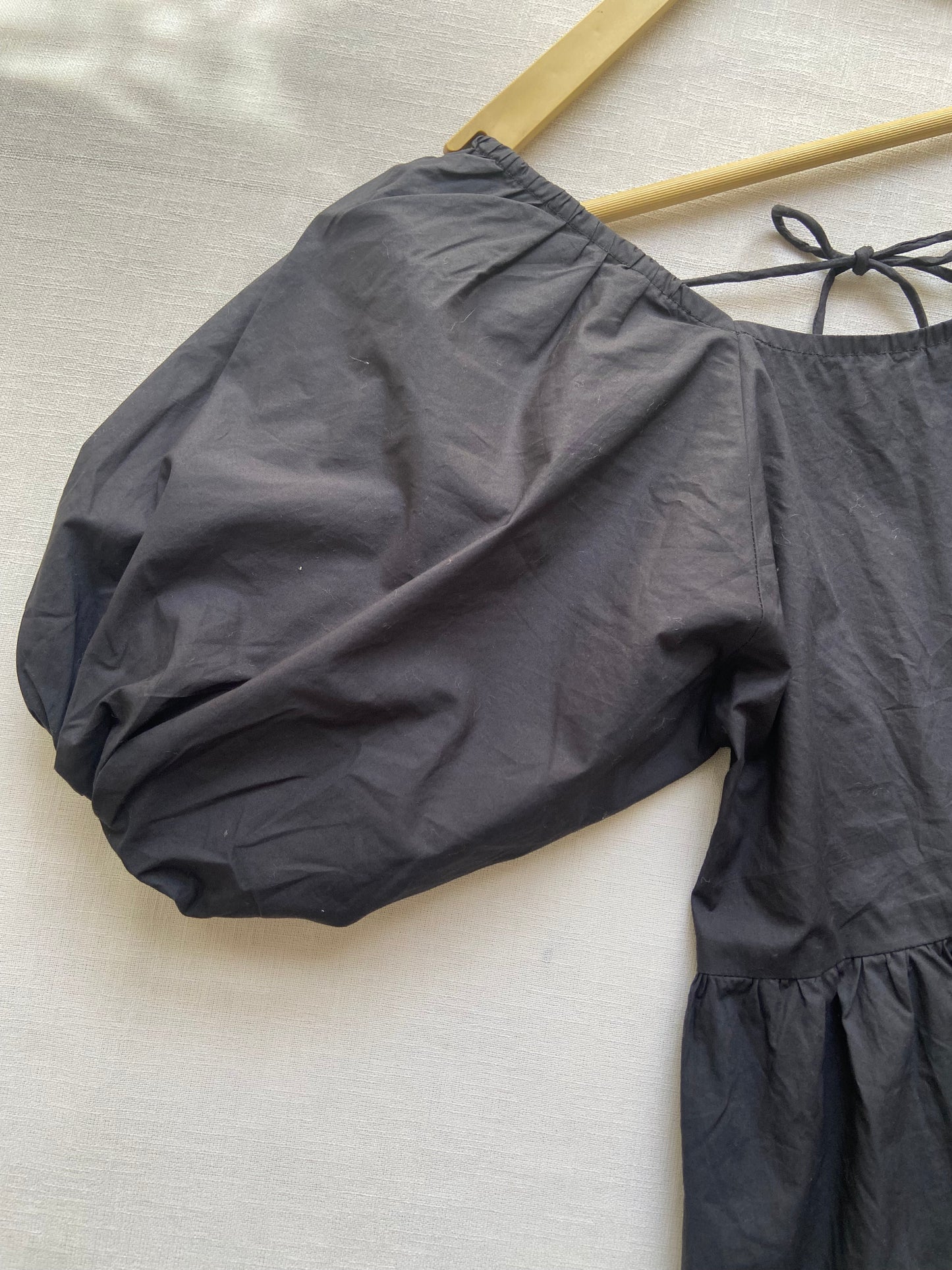 Elegant Black Puff Sleeve Mini Dress