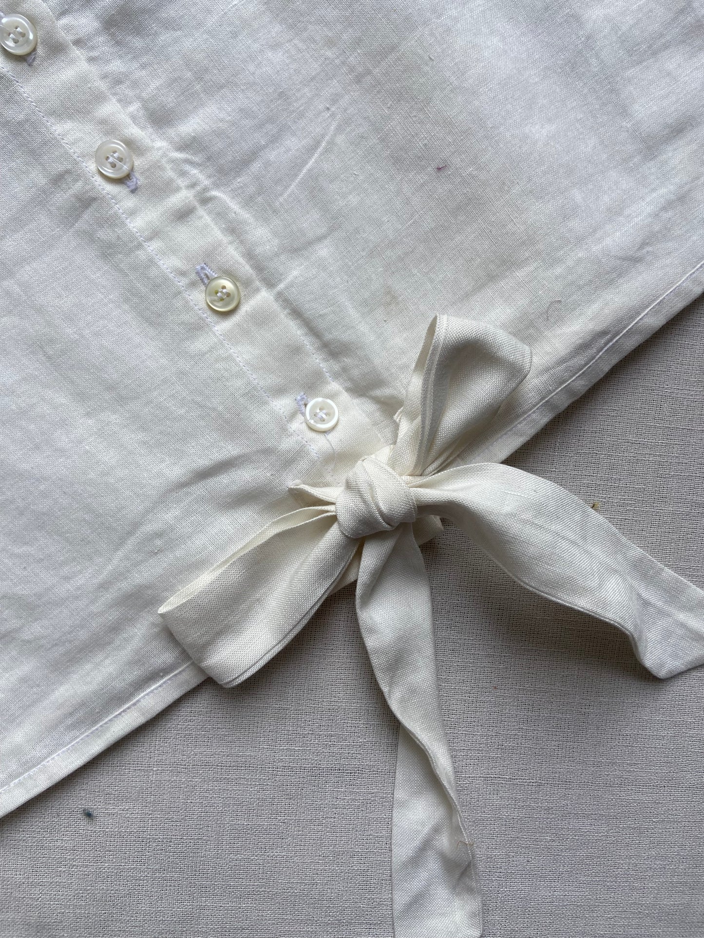 Women's White Cotton Crop Top with Front Tie & Spaghetti Straps – Casual Summer Wear