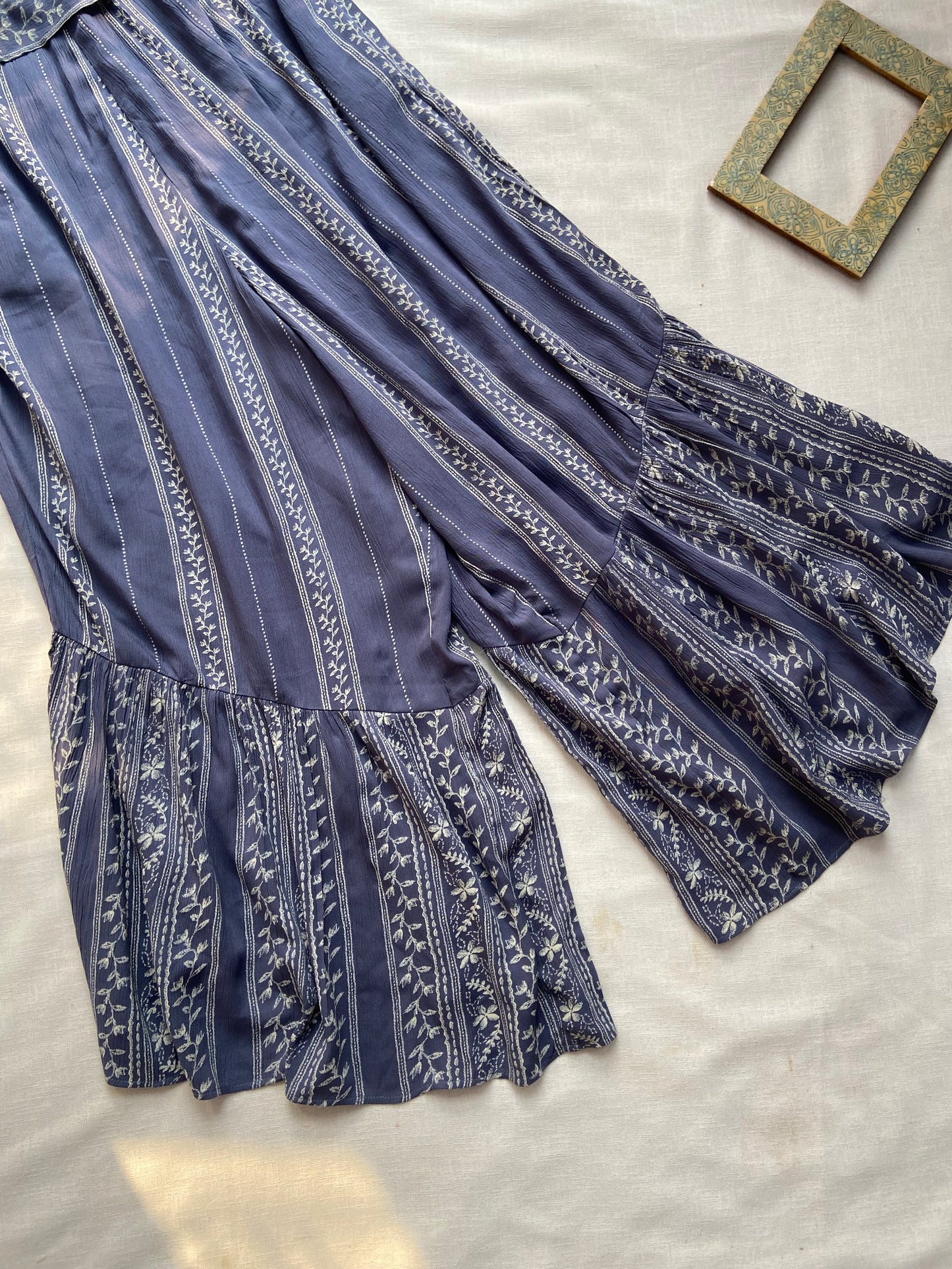 Women’s Blue Off Shoulder Printed Flared Jumpsuit