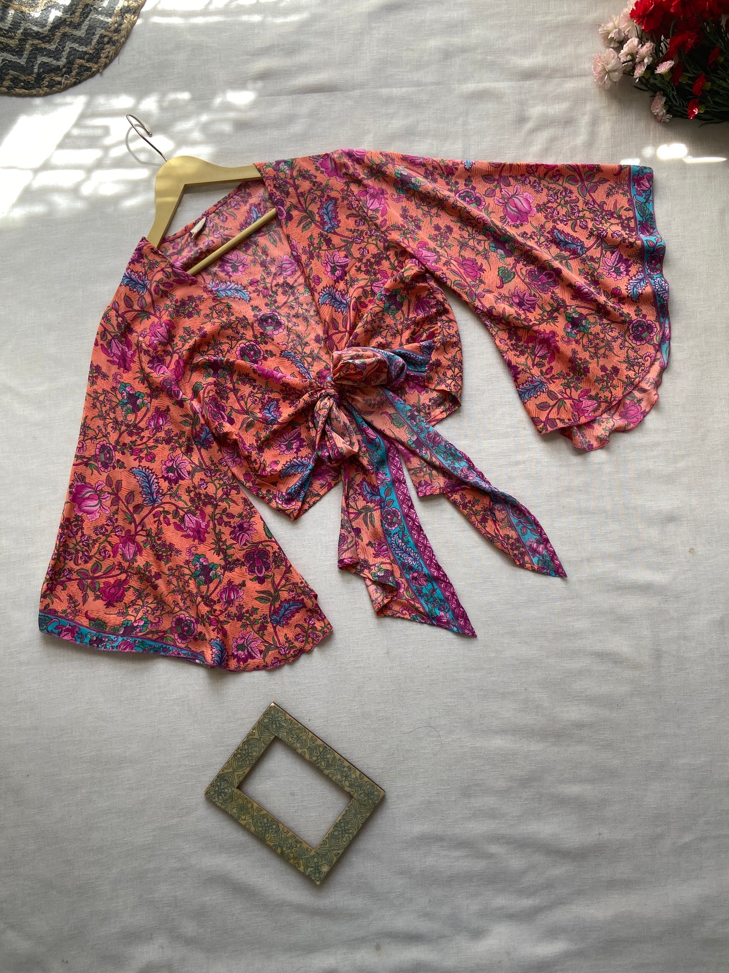 Bohemian Floral Tie-Front Crop Top with Flared Sleeves