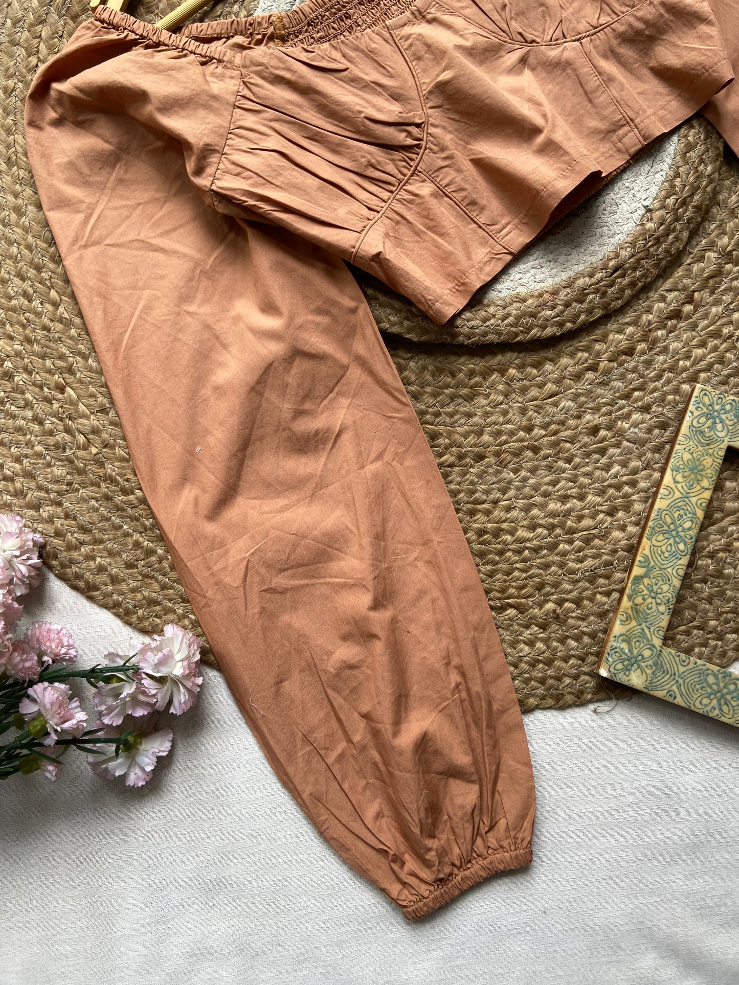 Women's Peach Puff Sleeve Crop Top – Boho Chic Style