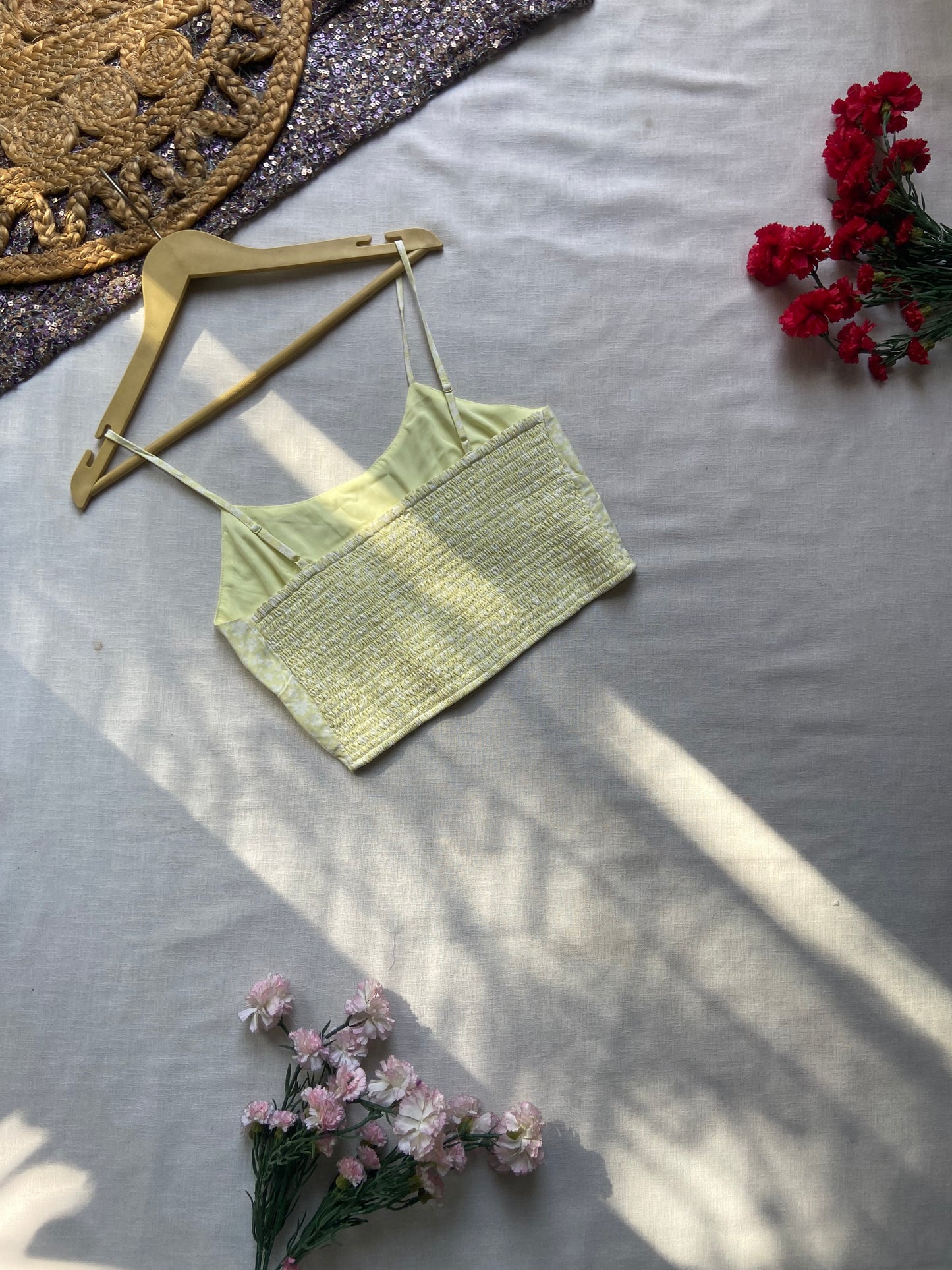 Printed Spaghetti Strap Crop Top – Soft Yellow