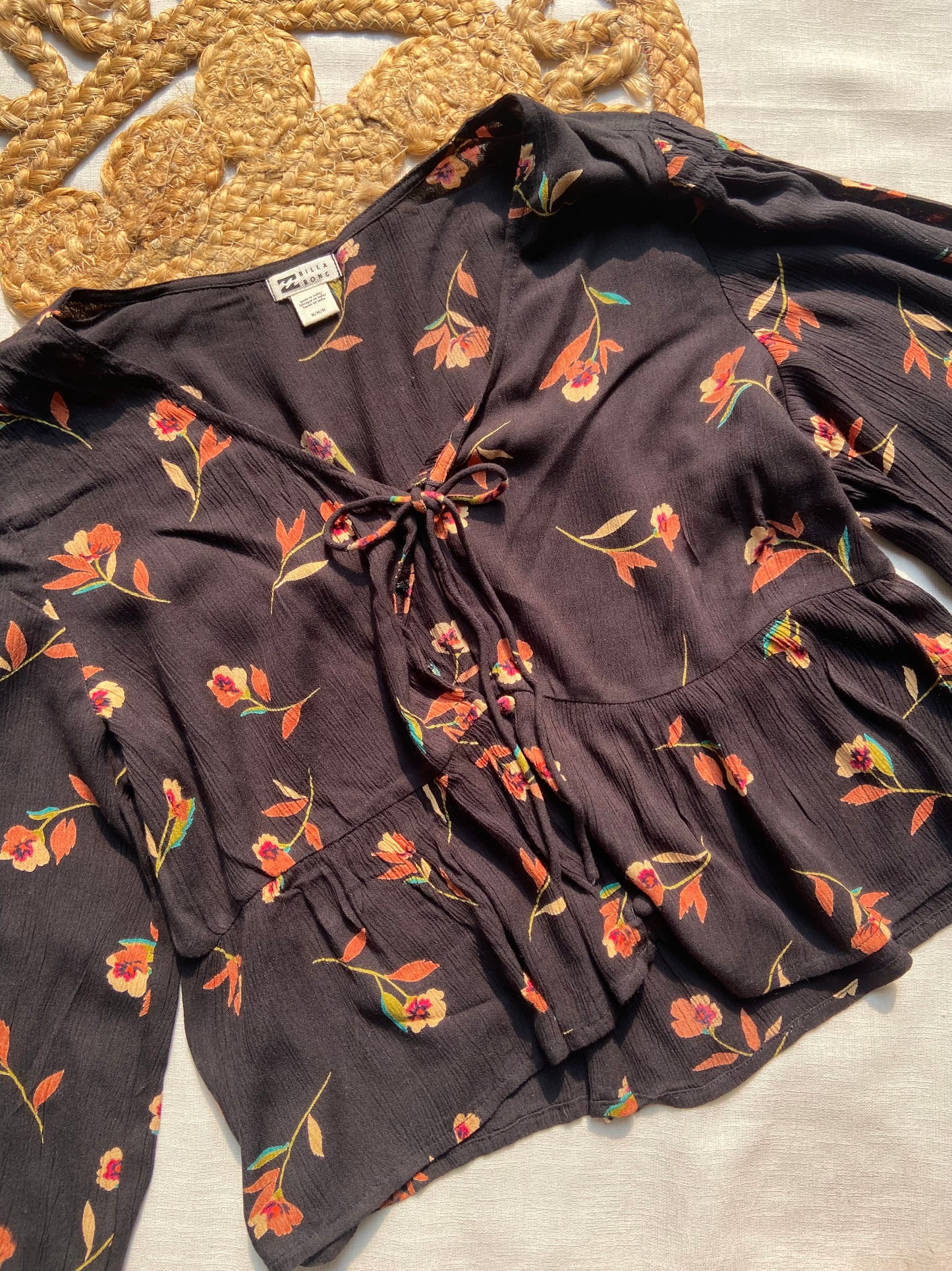 Women’s Black Floral Tie Front Long Sleeve Top