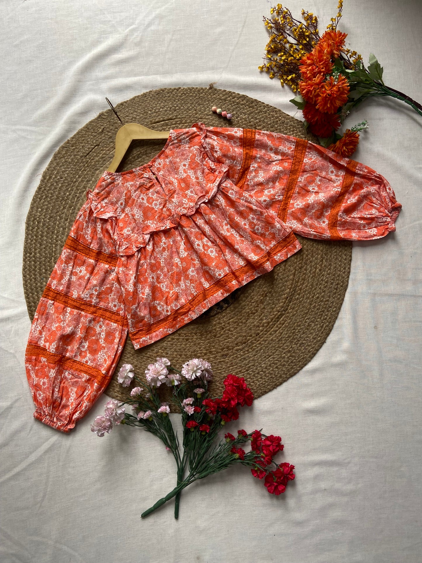 Women's Boho Floral Print Top with Puff Sleeves and Frill Detail – Casual Ethnic Style