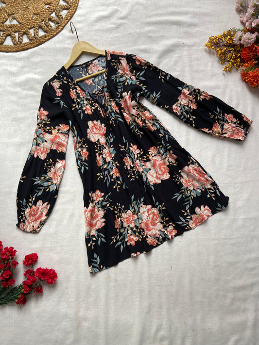 Floral Print Black A-Line Dress with Long Sleeves