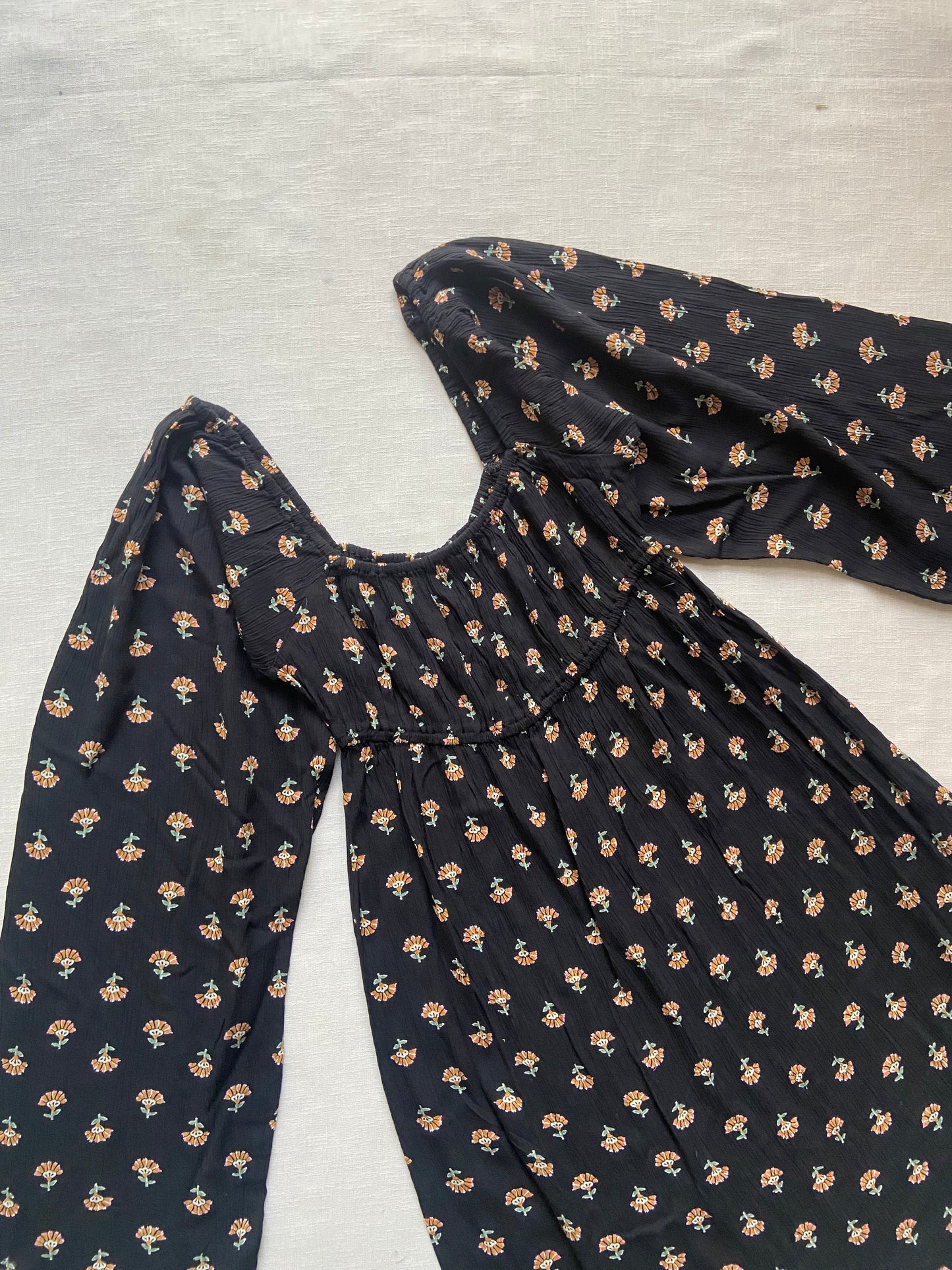 Black Floral Full Sleeve Mini Dress