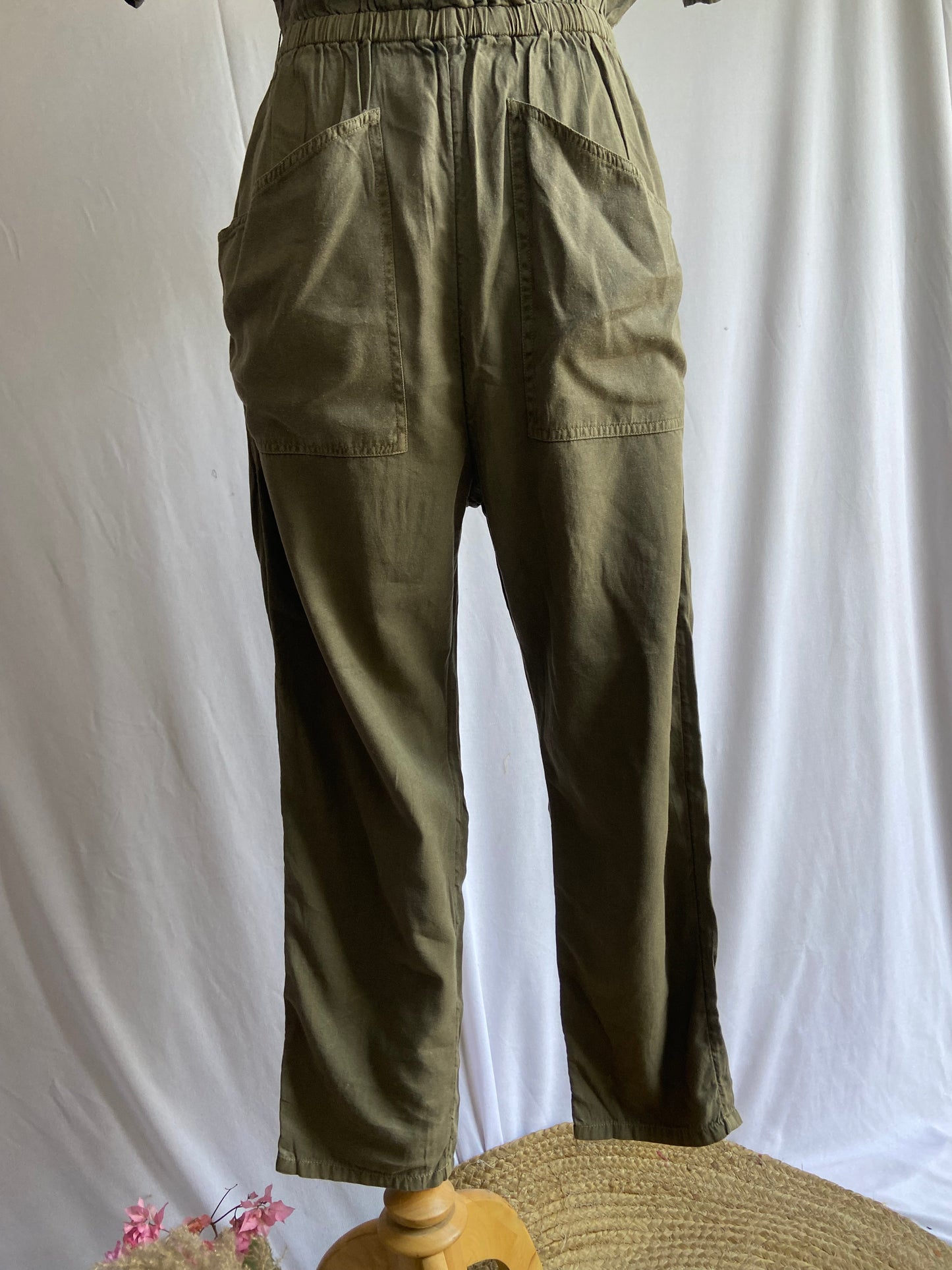 Olive Green Utility Jumpsuit with Elastic Waist and Front Pockets