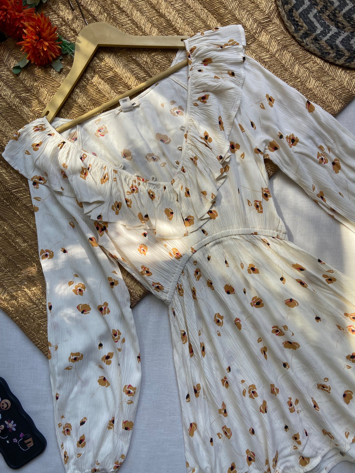 Floral Ruffle V-Neck Long Sleeve Dress