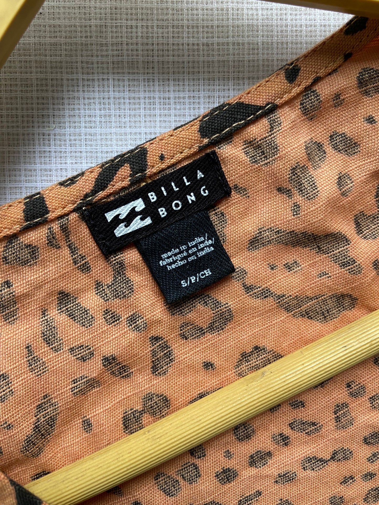 Women's Leopard Print V-Neck Blouse