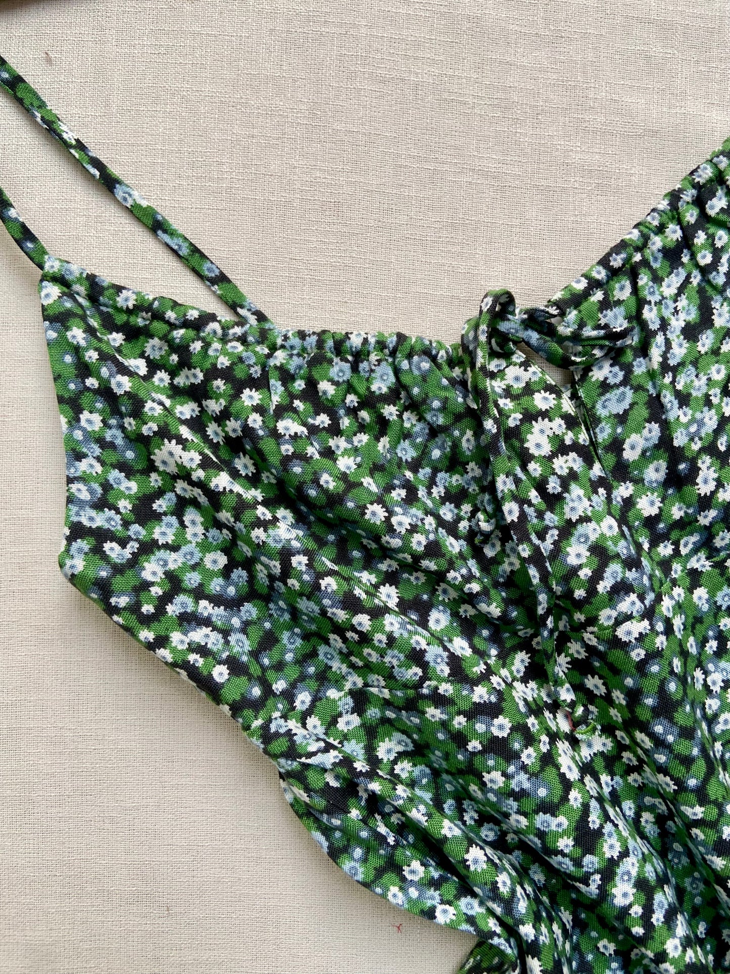 GREEN FLORAL MINI DRESS