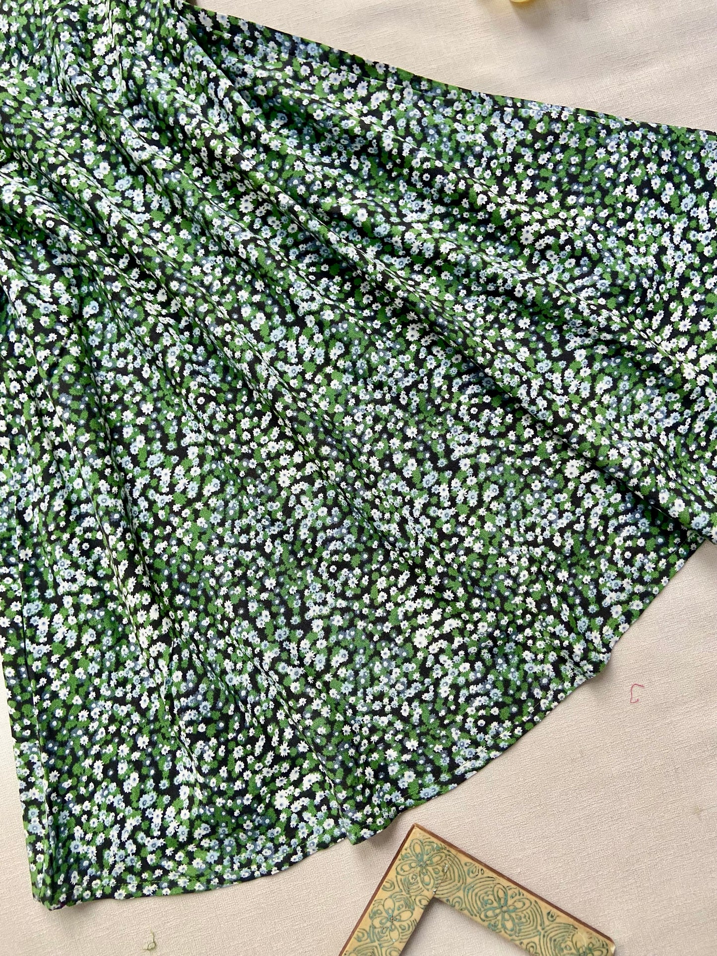 GREEN FLORAL MINI DRESS