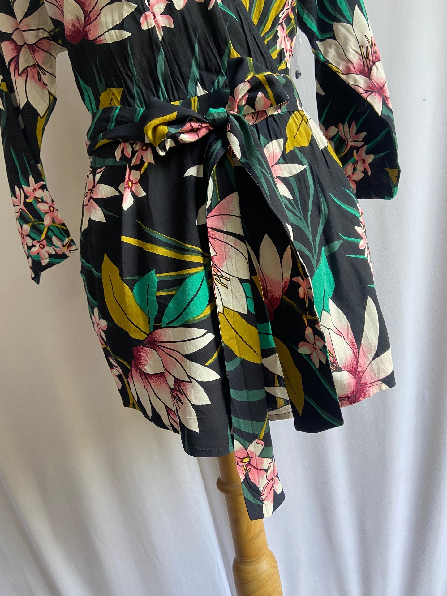 Tropical Floral Print Wrap Dress with Waist Tie and 3/4 Sleeves
