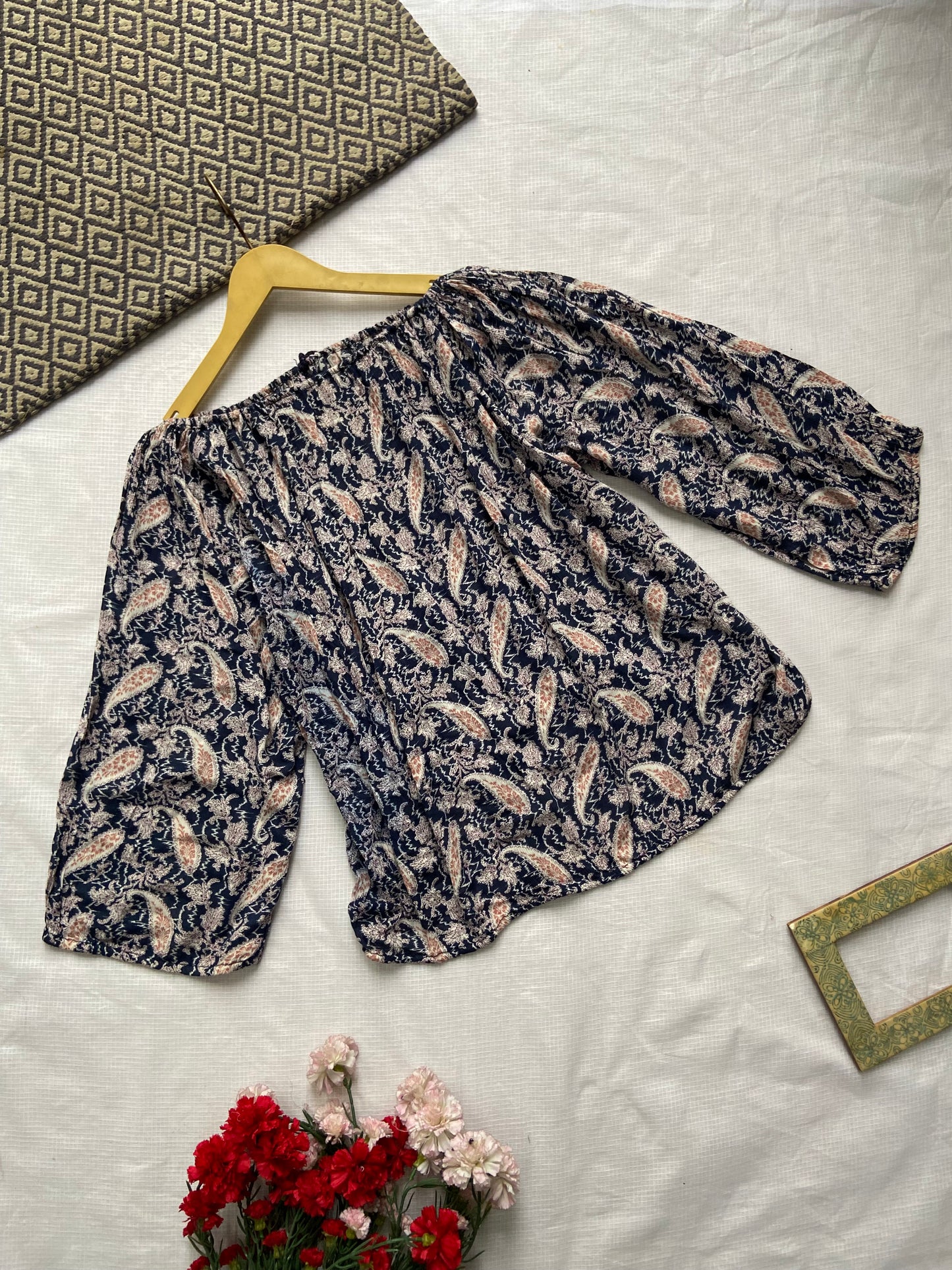 Women's Off-Shoulder Printed Cotton Top