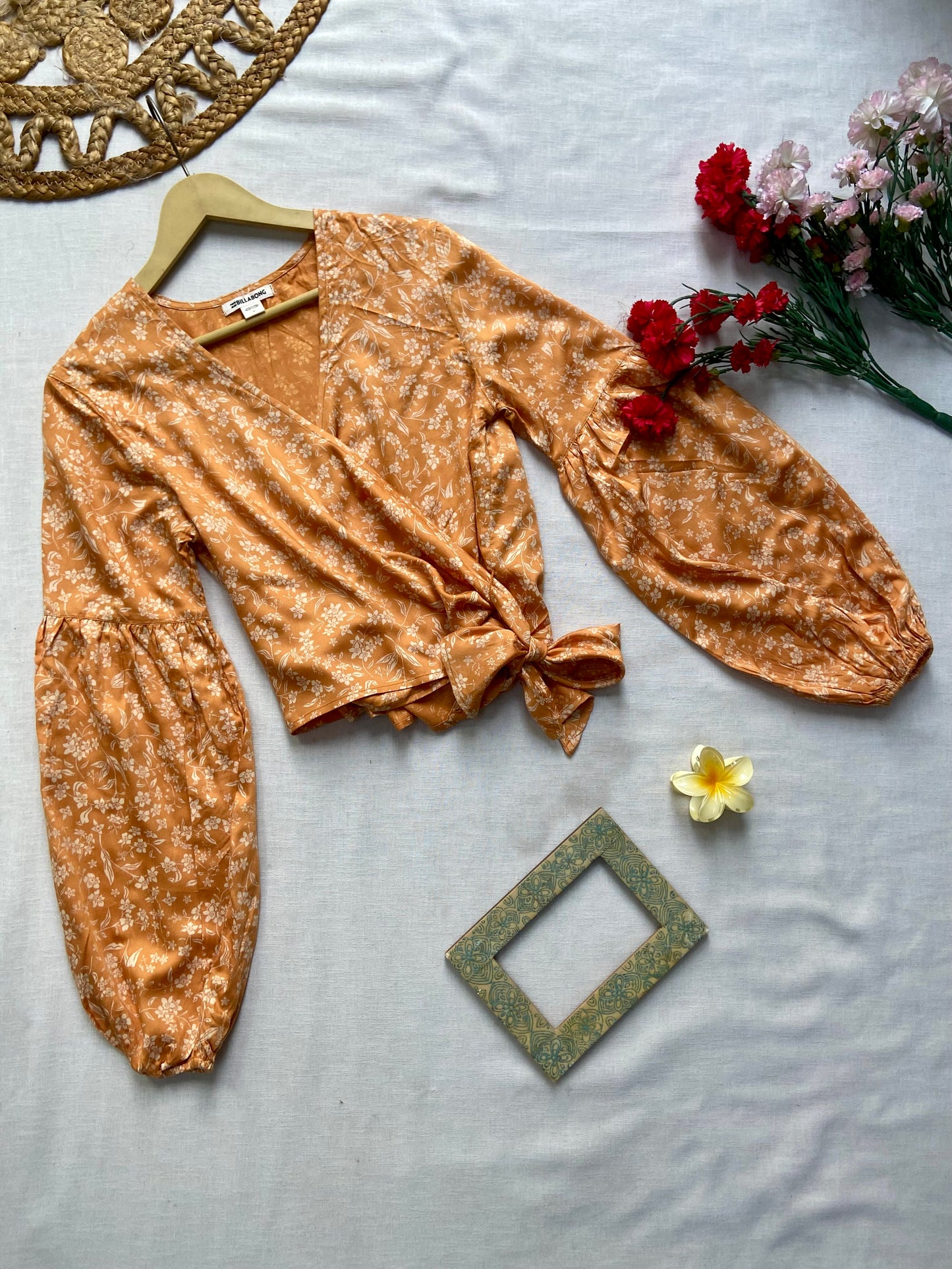 MUSTARD FLORAL WRAP TOP