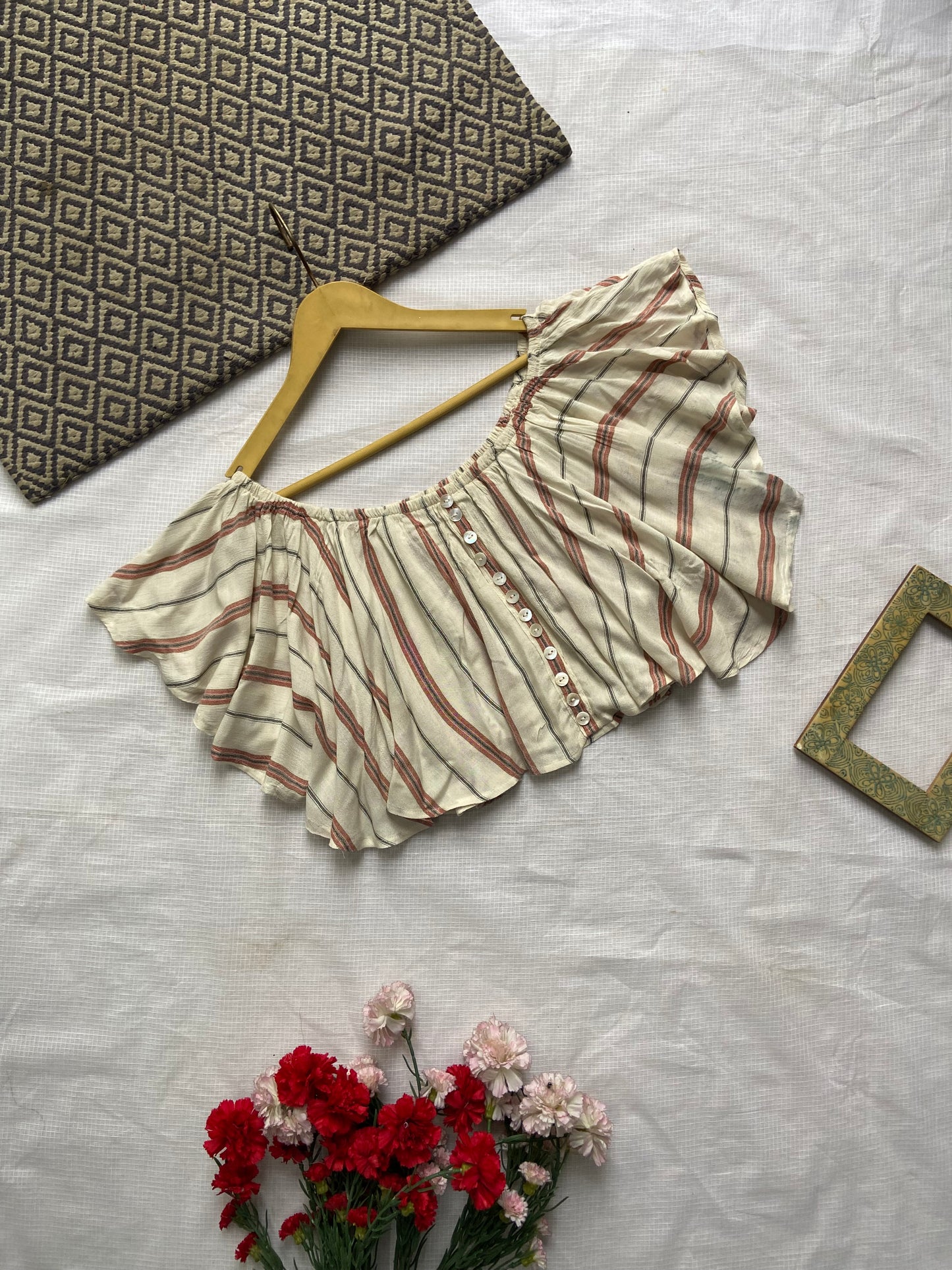 Women's Striped Off-Shoulder Crop Top with Button Detail – Boho Summer Top