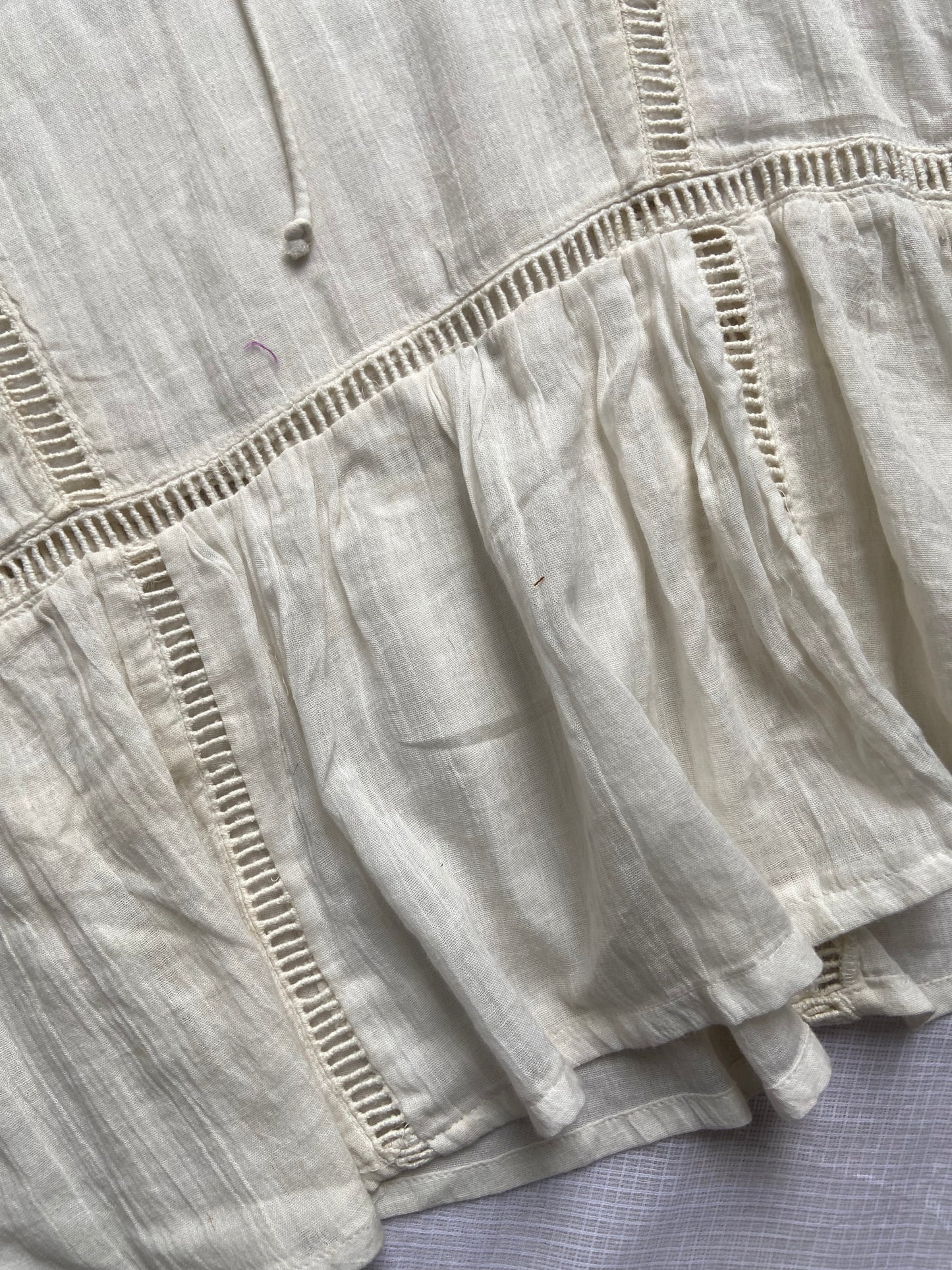 Women's Boho Chic Off-White Cotton Peplum Top with Lace Details