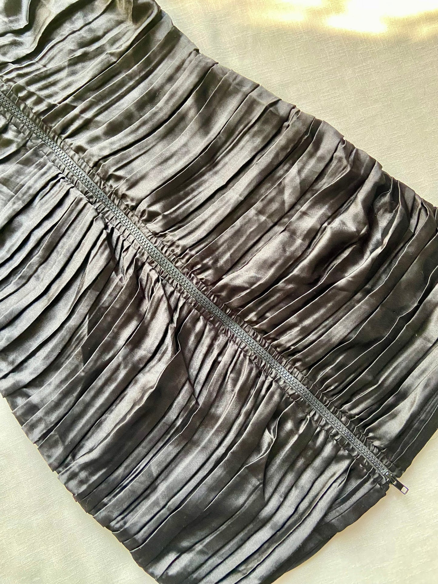 Black Ruched Bodycon Dress with Front Zip