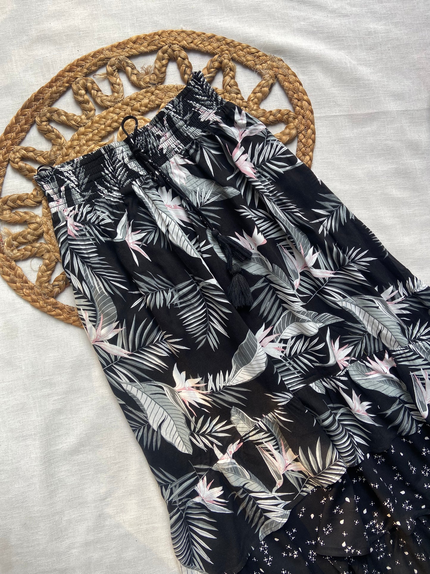 Women’s Black Tropical Print Layered Maxi Skirt