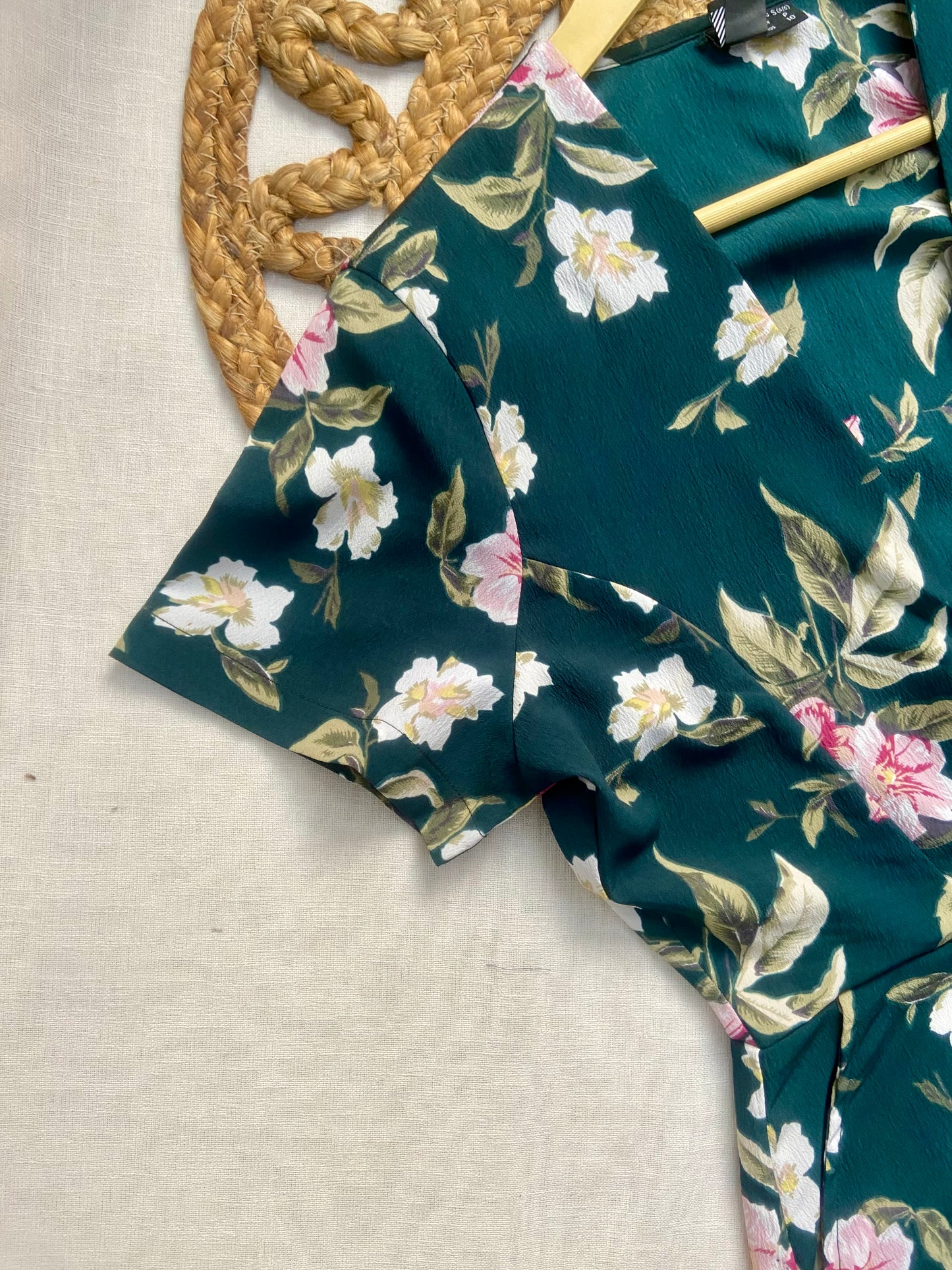 Women’s Green Floral Printed Jumpsuit with Short Sleeves