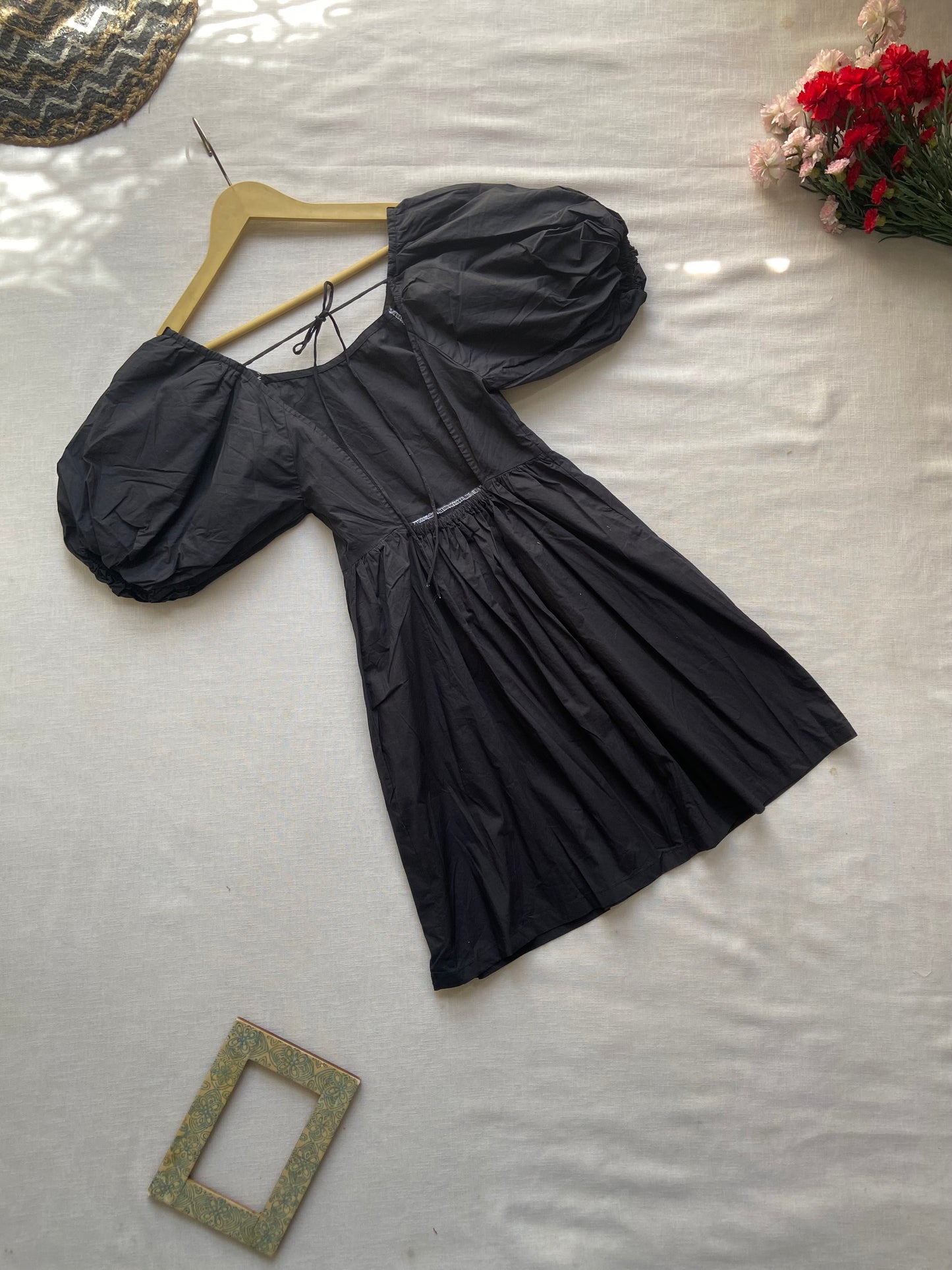 Elegant Black Puff Sleeve Mini Dress