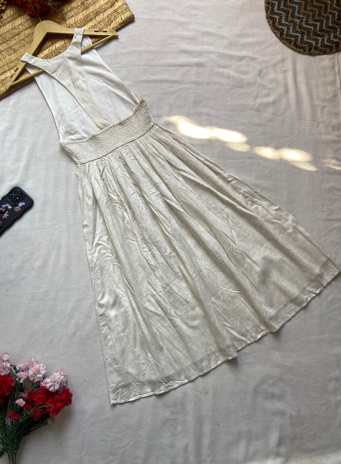 Sleeveless Off-White Flowy Midi Dress