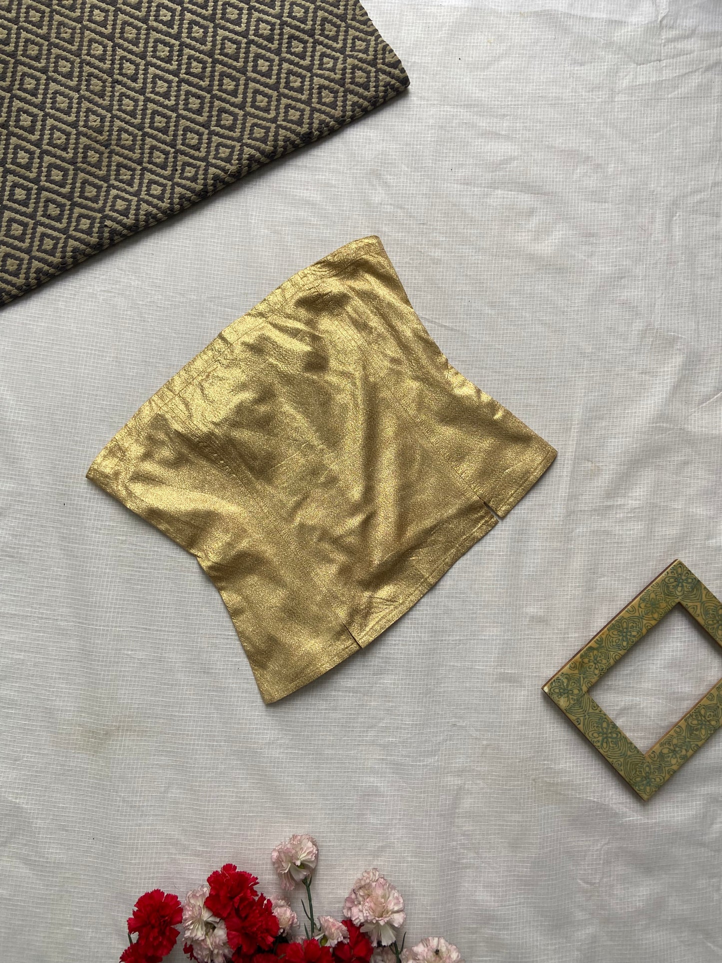 Women's Gold Metallic Strapless Tube Top – Party & Festive Wear