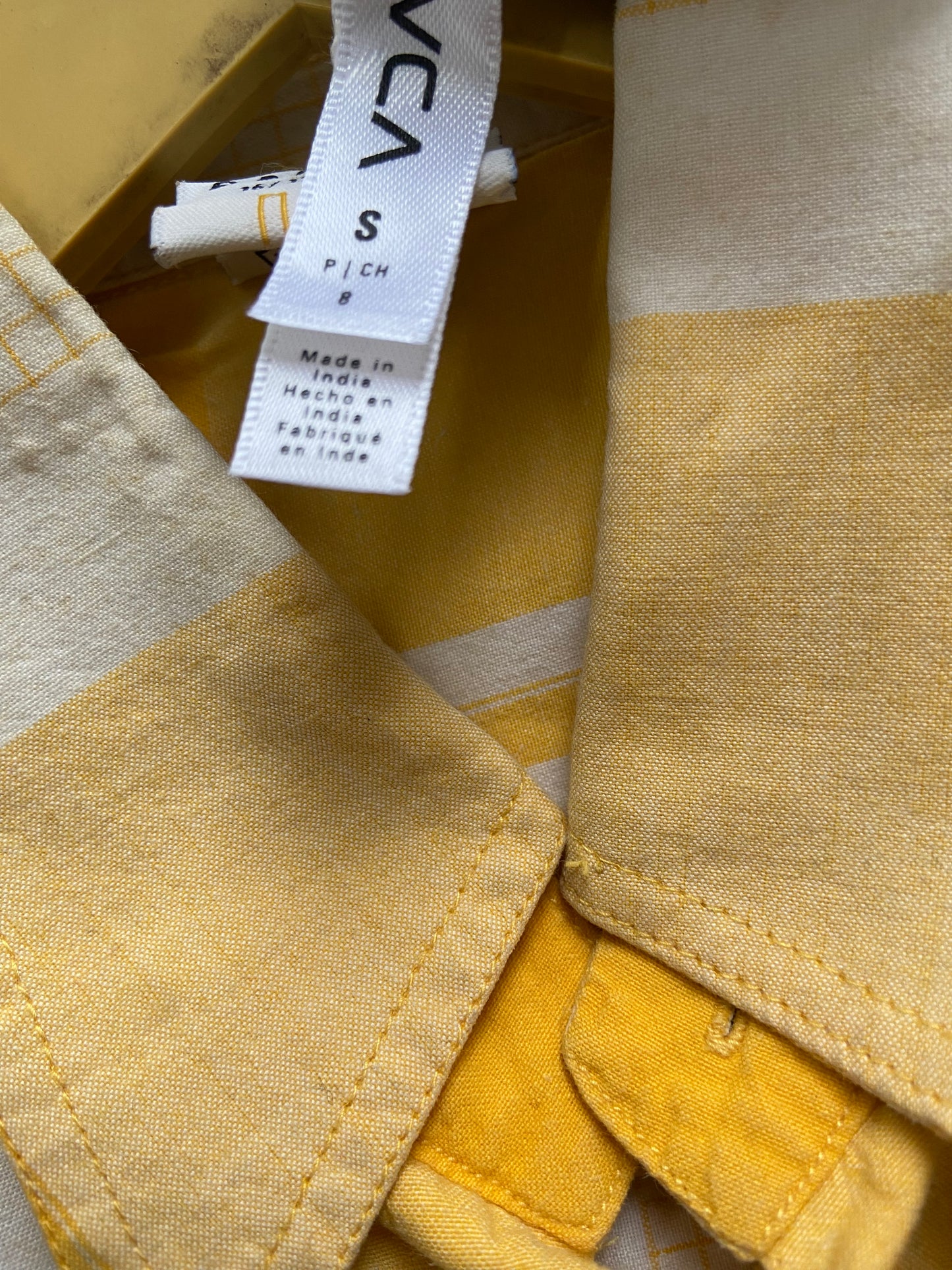 Yellow Casual Short Sleeve Button-Up Shirt