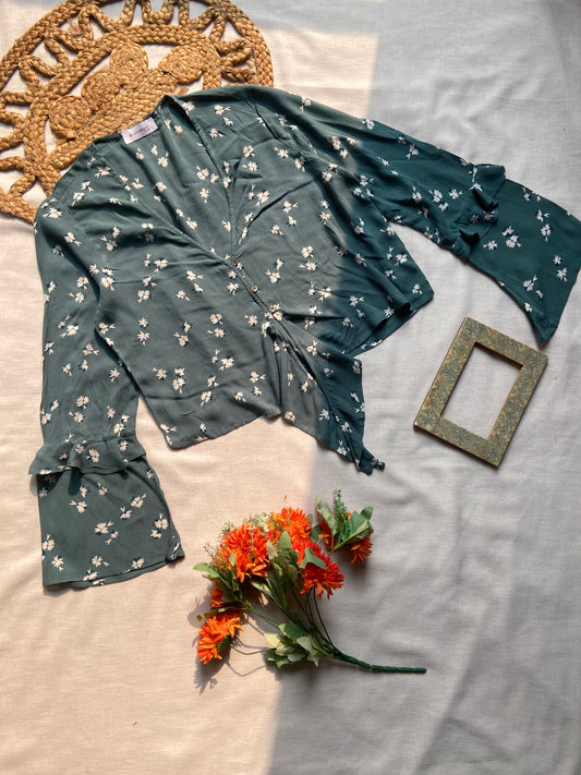 Evergreen Fleur Tie-Front Blous