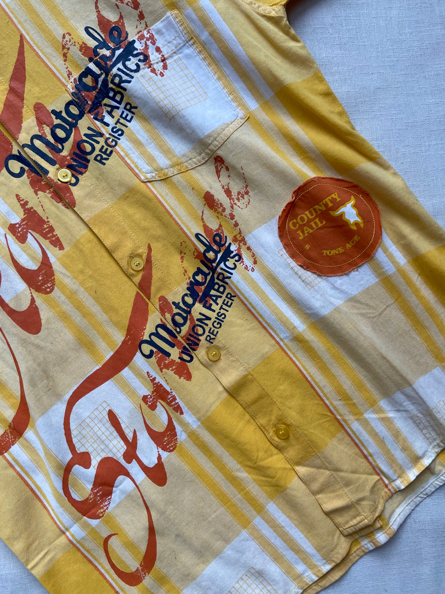 Yellow Casual Short Sleeve Button-Up Shirt