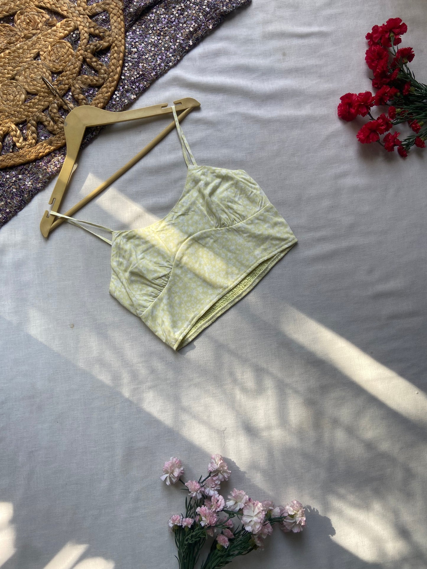 Printed Spaghetti Strap Crop Top – Soft Yellow