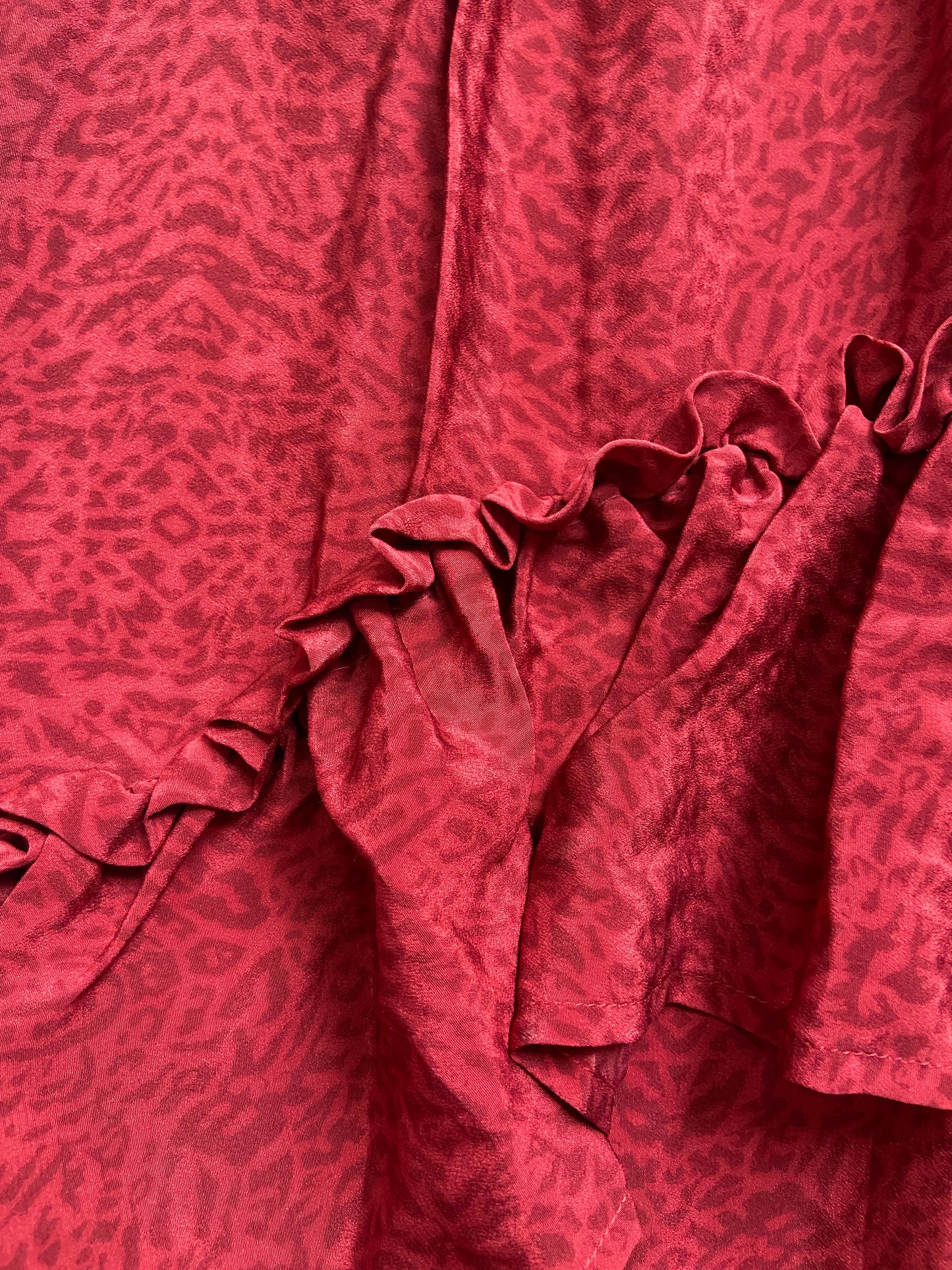 Boho Ruffled High-Low Maroon Skirt – Lightweight & Flowing