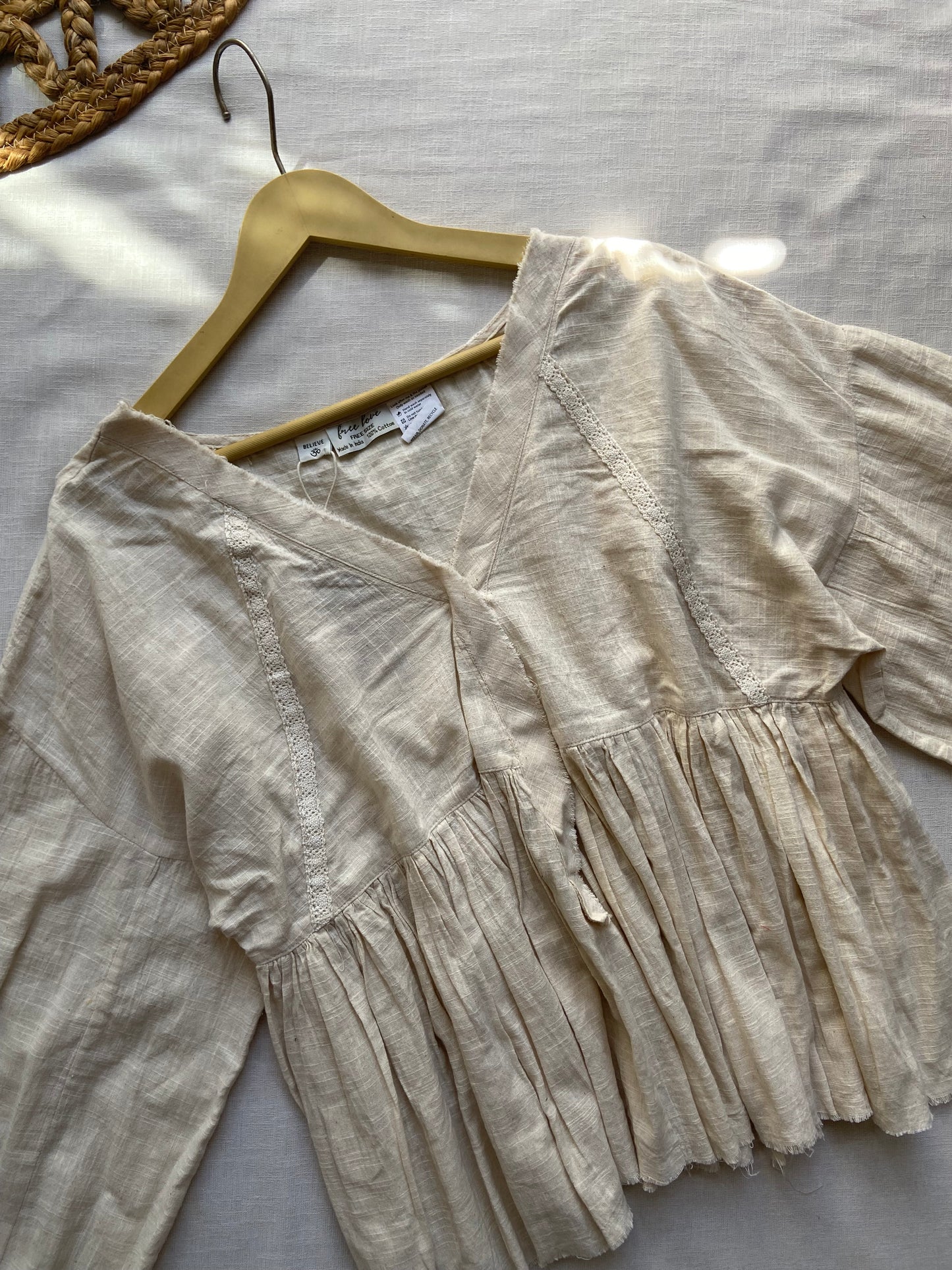 Off White V Neck Full Sleeve Top