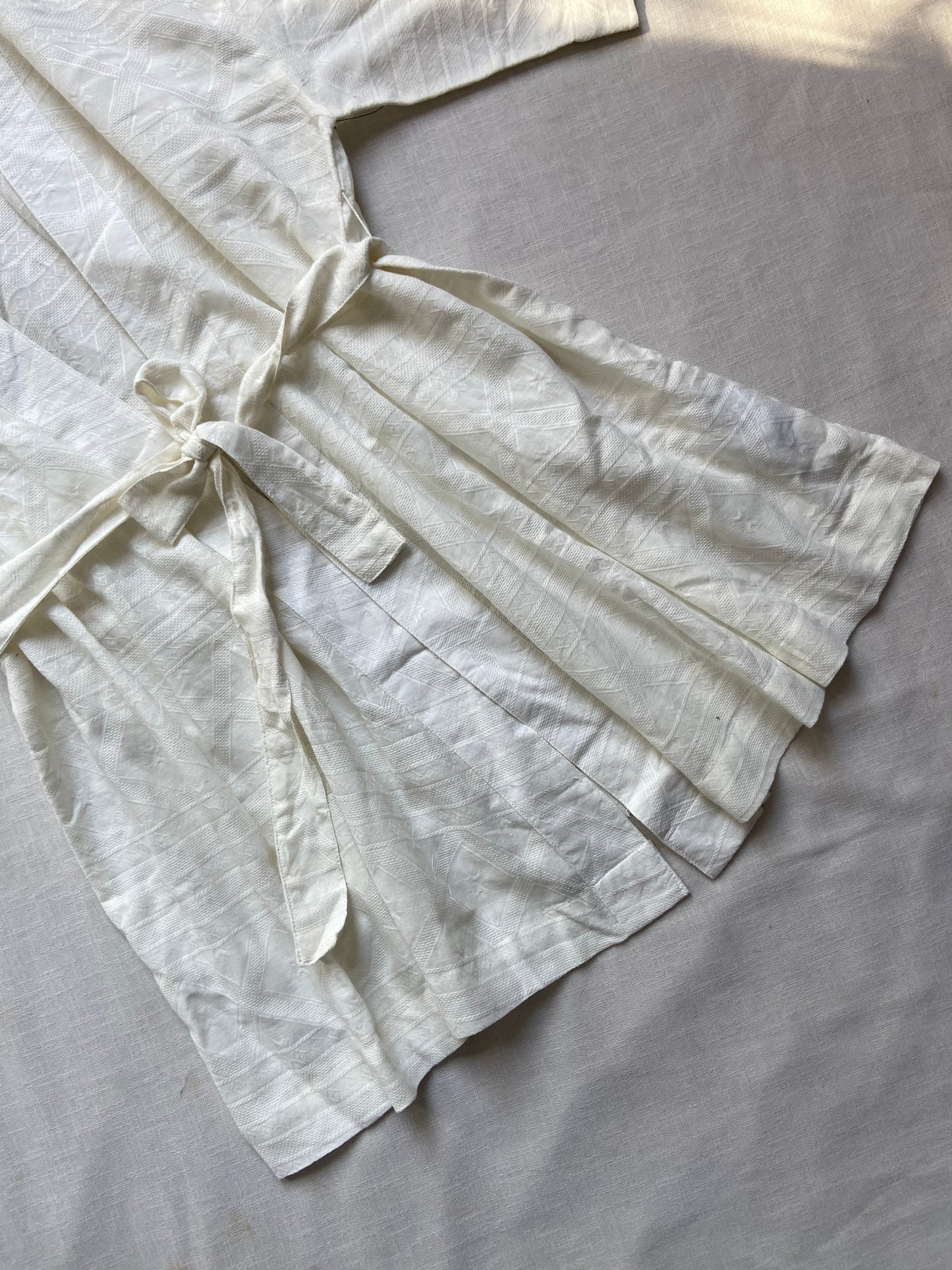 Women's White Cotton Kimono Shrug with Waist Tie