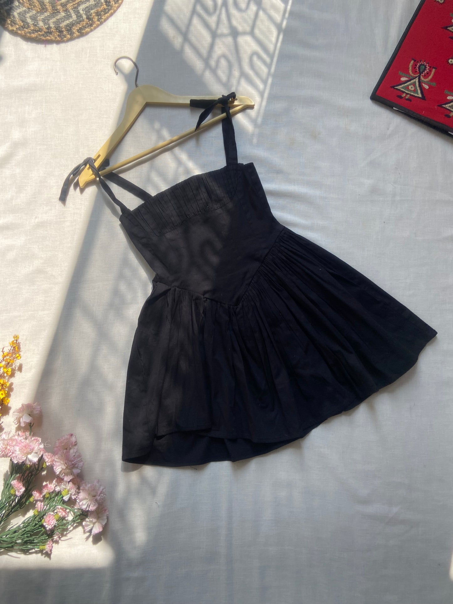 Elegant Black Sleeveless Summer Dress