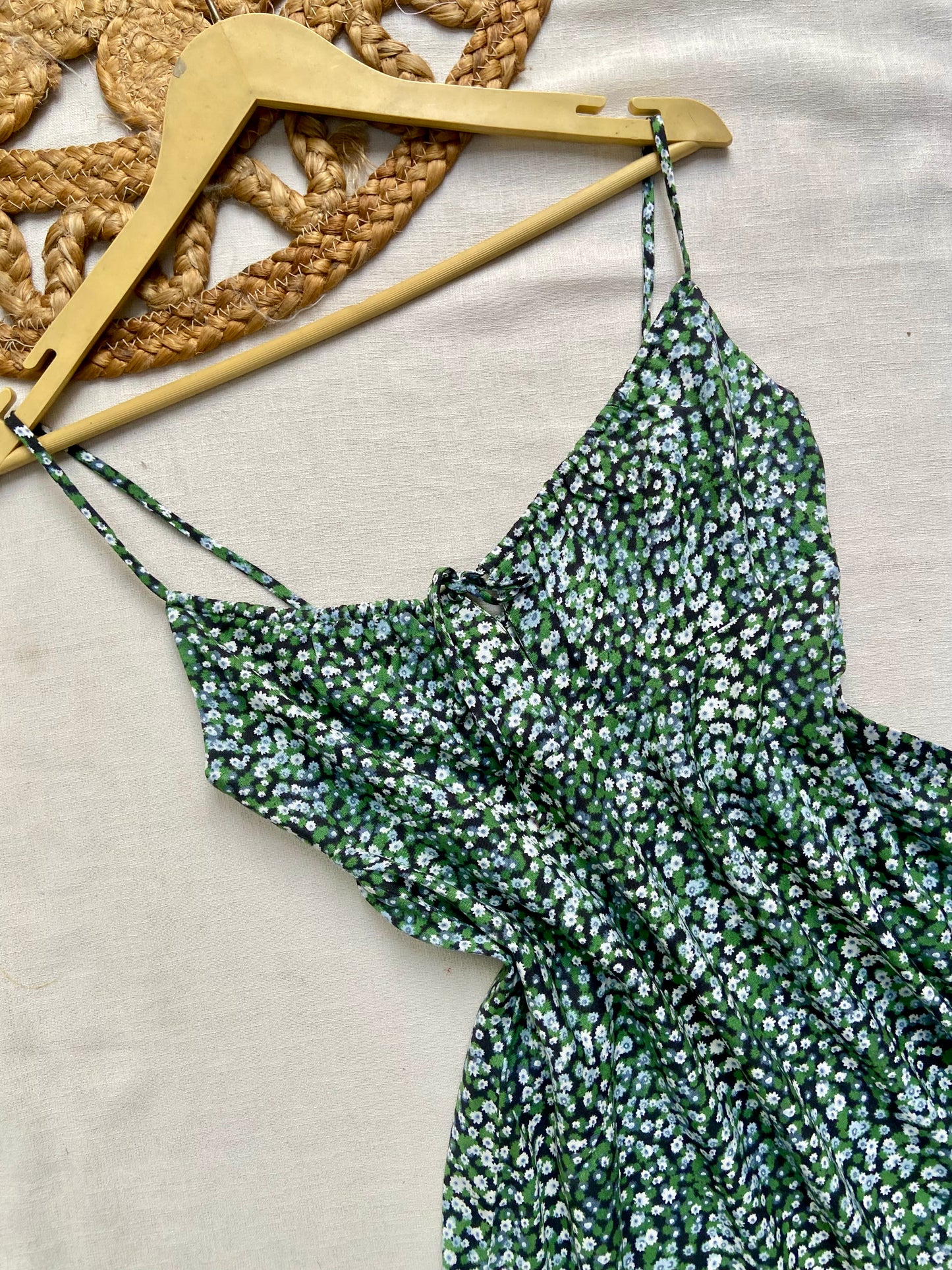 GREEN FLORAL MINI DRESS