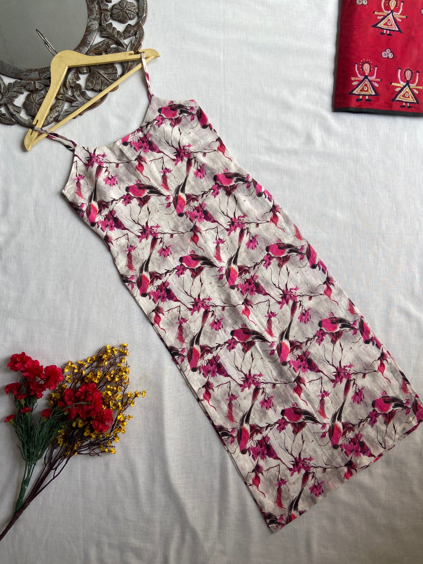 Strap Pattern Floral Kurta