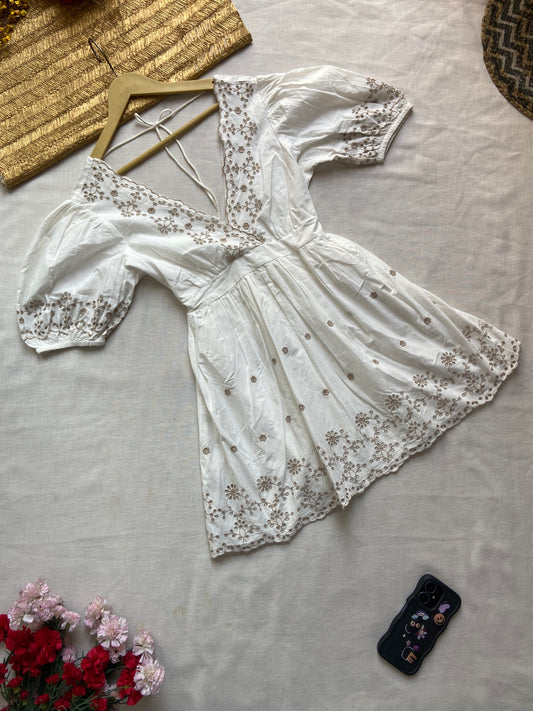 White Embroidered V-Neck Puff Sleeve Dress