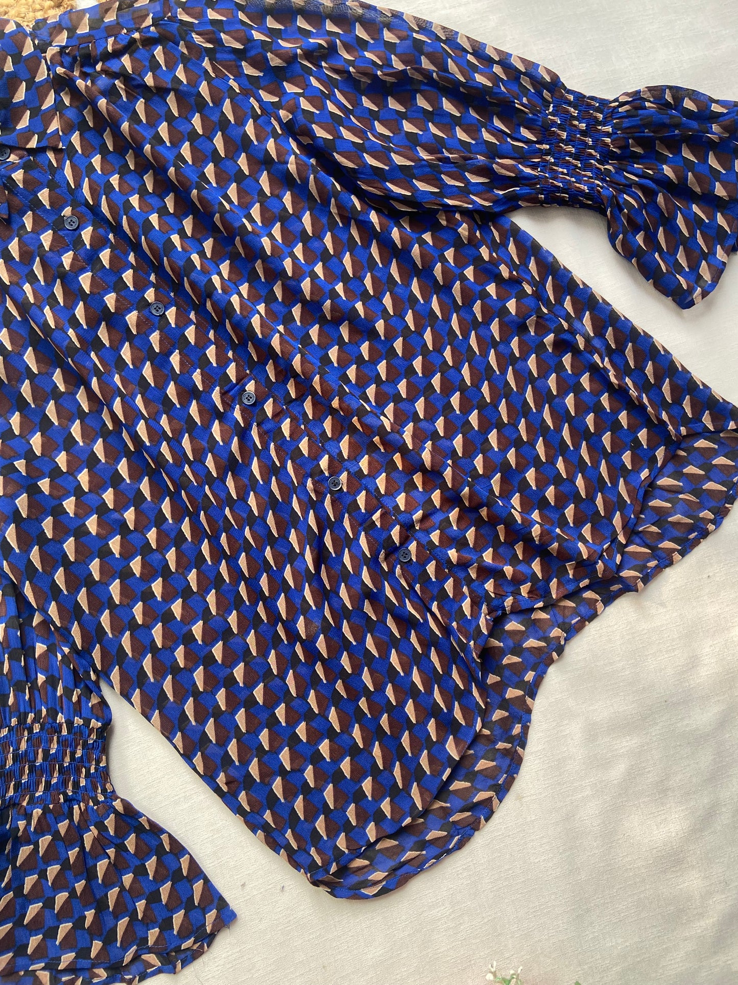 Women’s Navy Blue Geometric Print Flared Sleeve Top