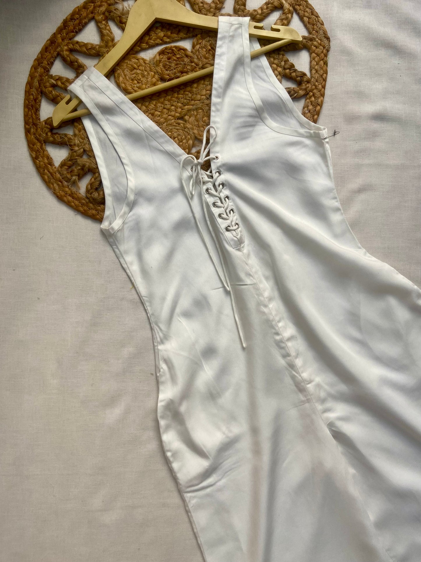 Women's White Sleeveless Lace-Up Jumpsuit
