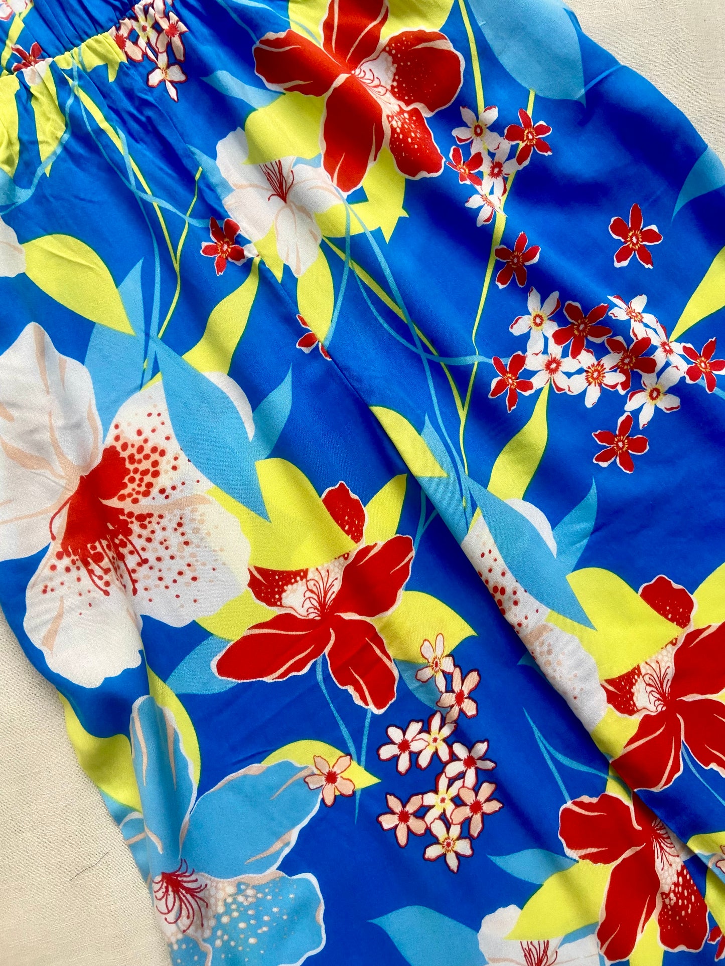 Women’s Blue Floral Printed Sleeveless Jumpsuit