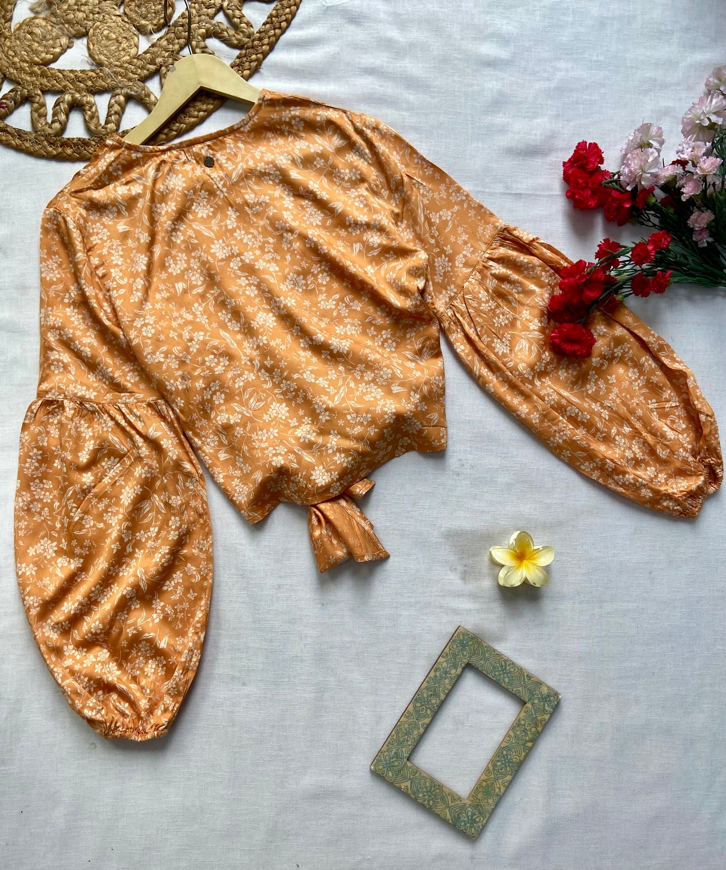 MUSTARD FLORAL WRAP TOP