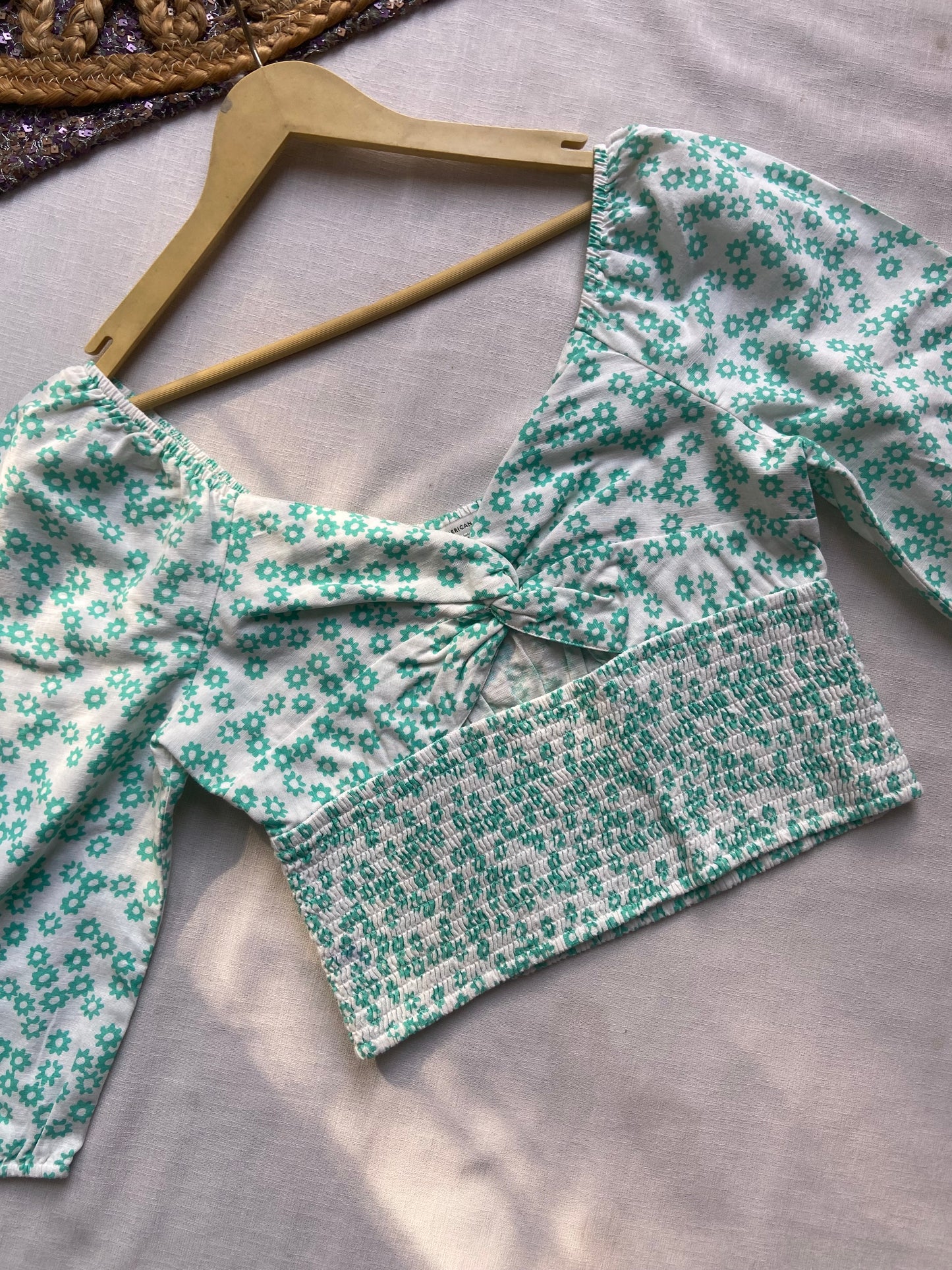 Smocked Floral Crop Top with Puff Sleeves – Mint & White