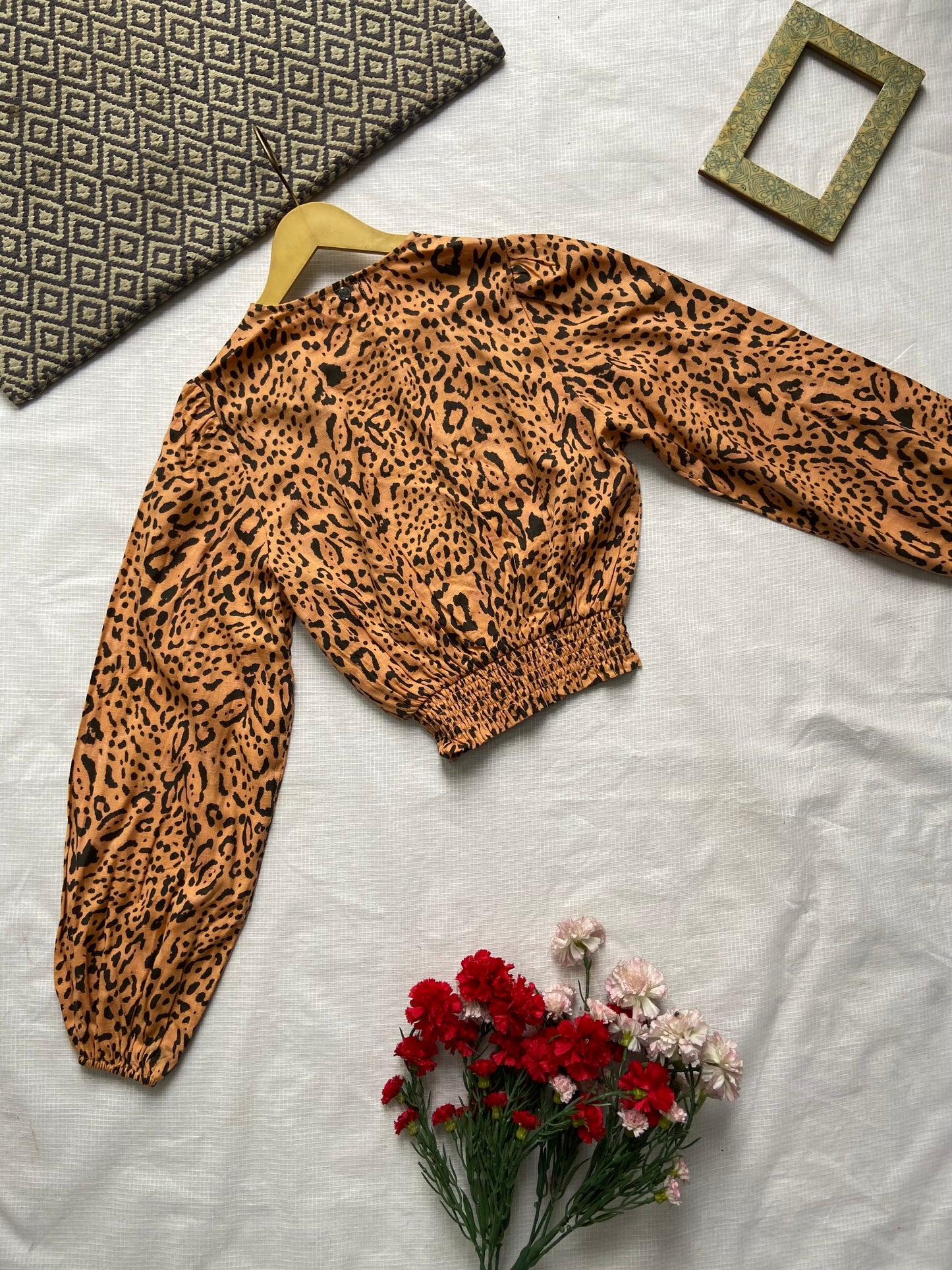 Women's Leopard Print V-Neck Blouse