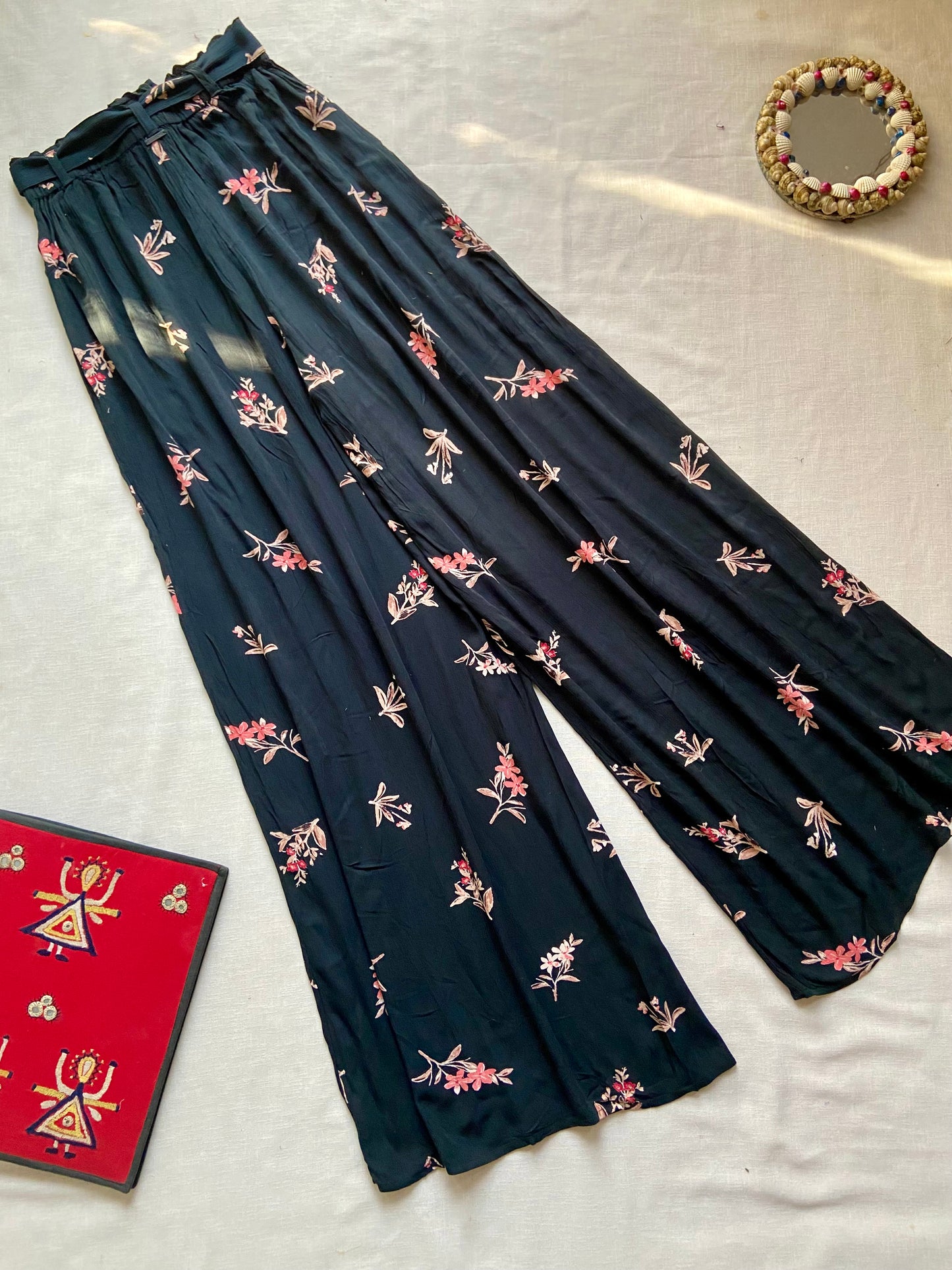 Floral Printed Black Wide-Leg Palazzo Pants