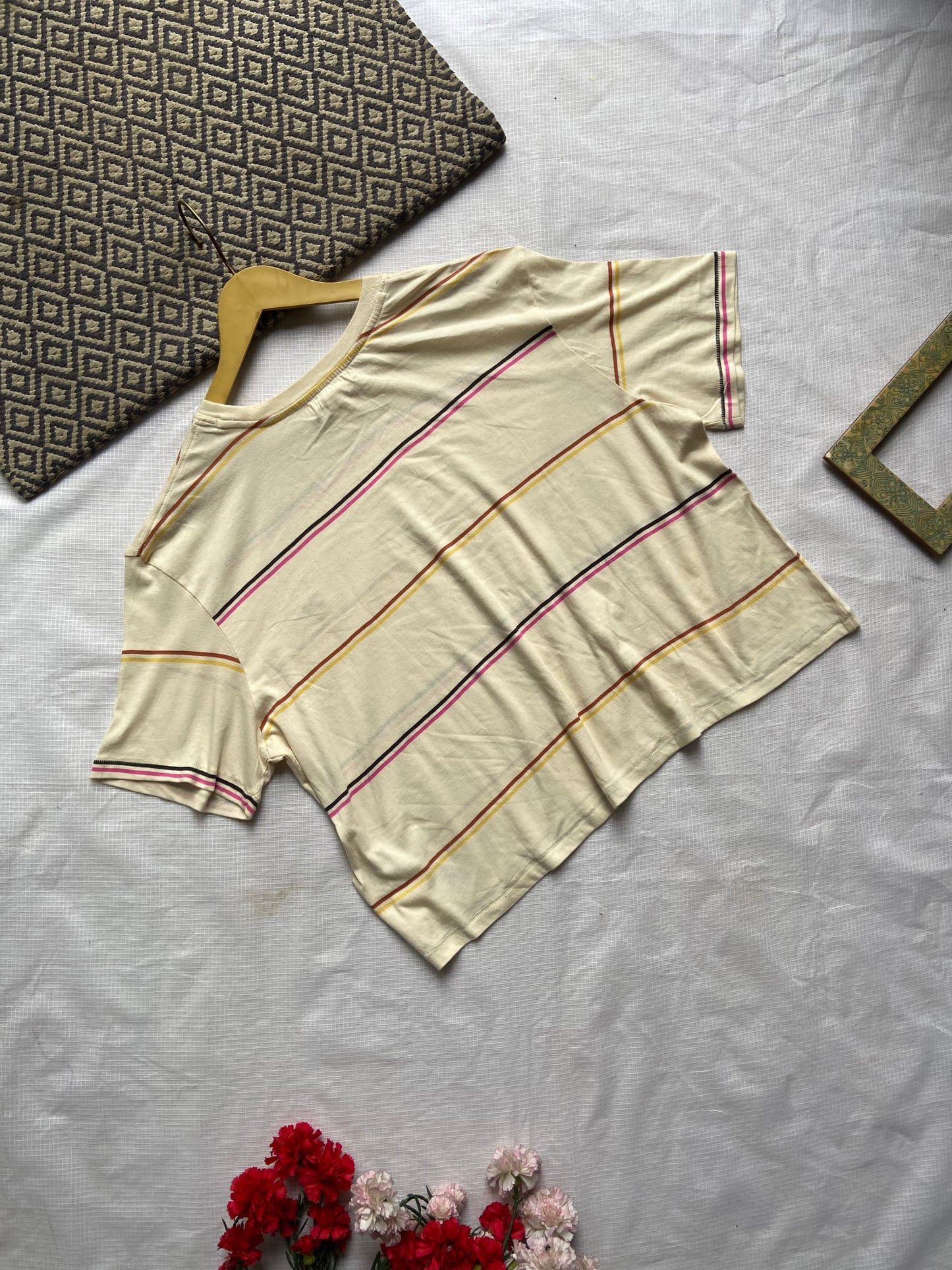 Classic Striped Crop T-Shirt for Women – Casual & Comfortable