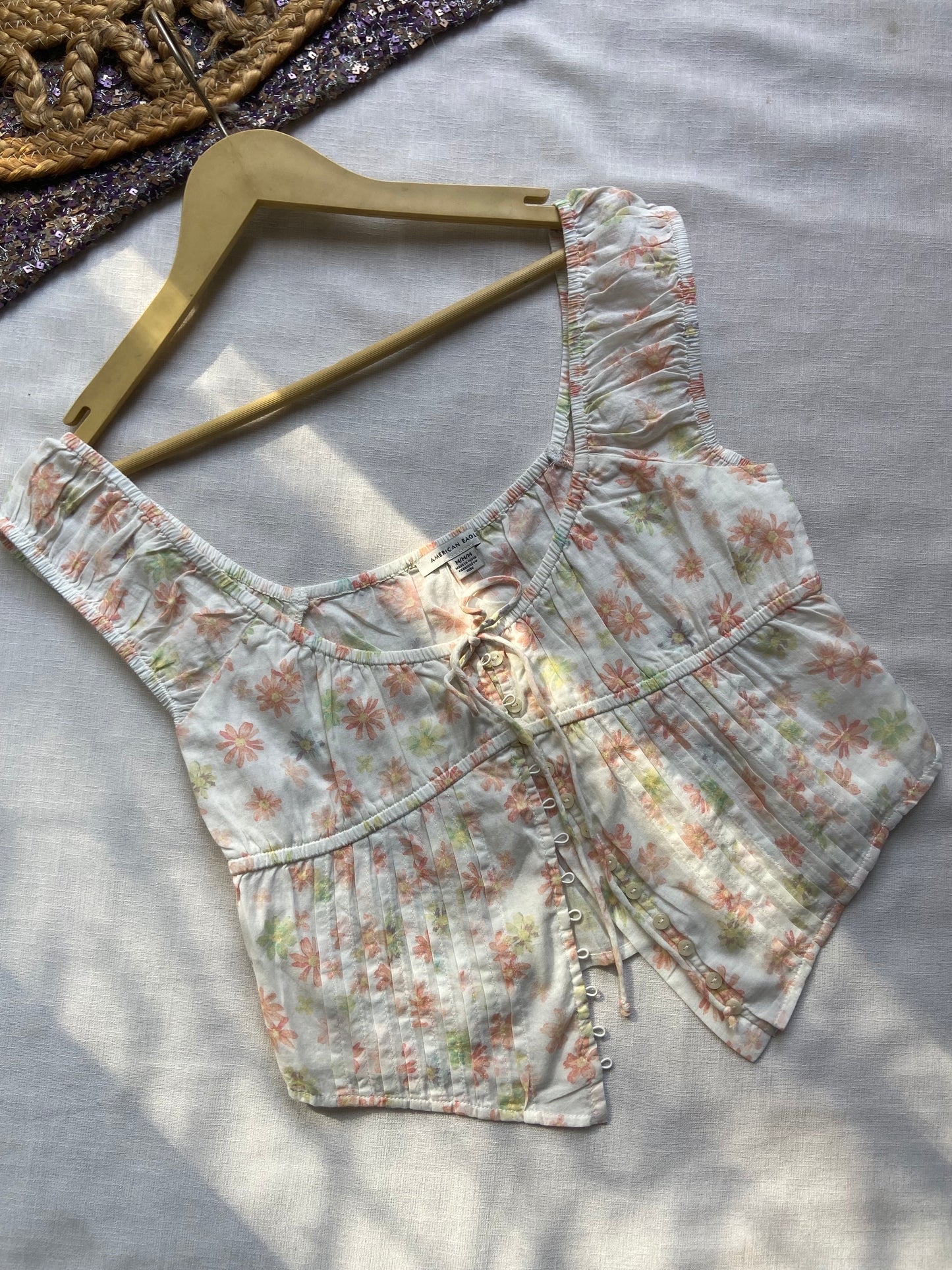 Floral Front-Tie Sleeveless Top – Pastel Peach