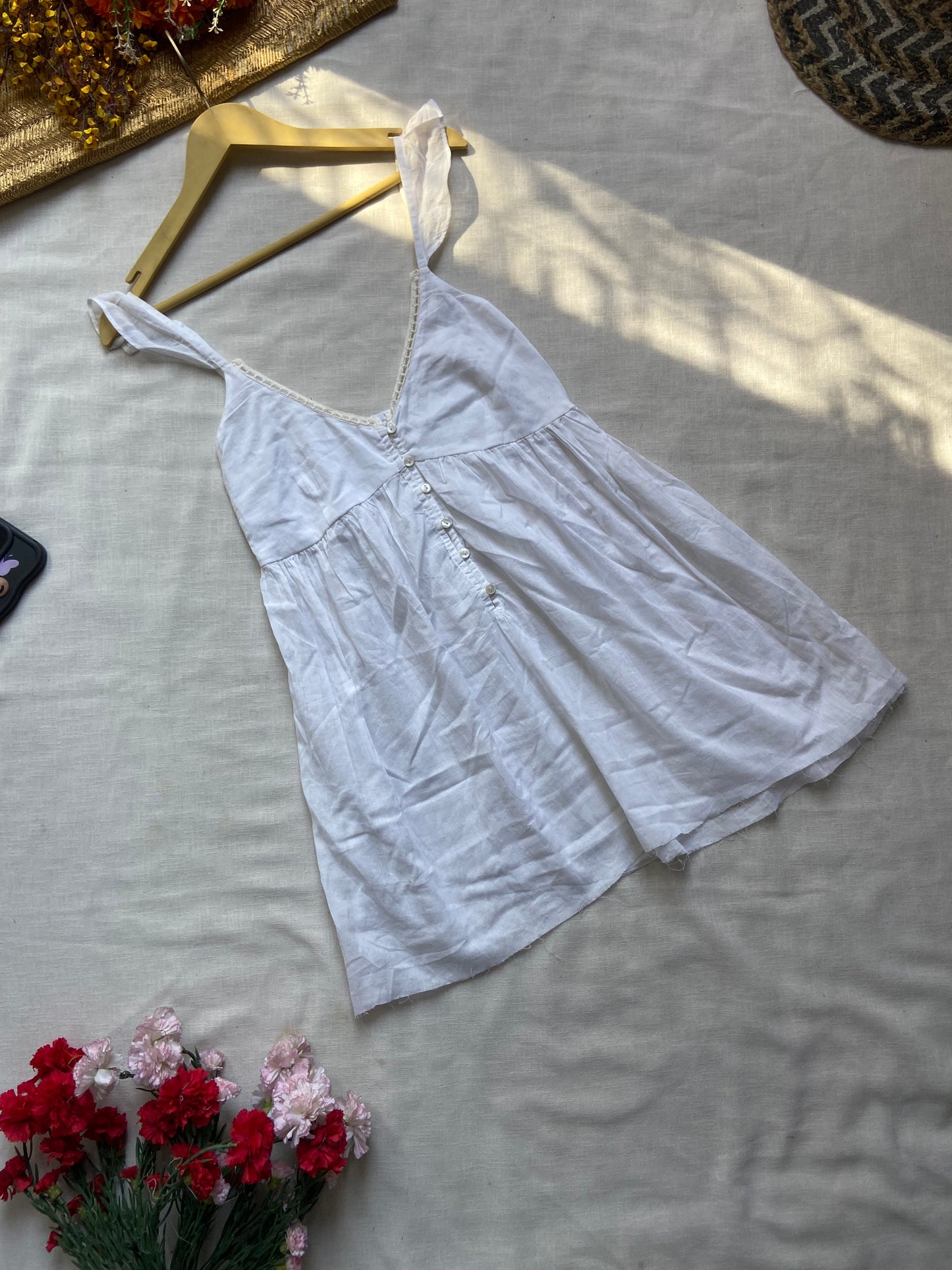 Women's White Sleeveless Cotton Camisole Top