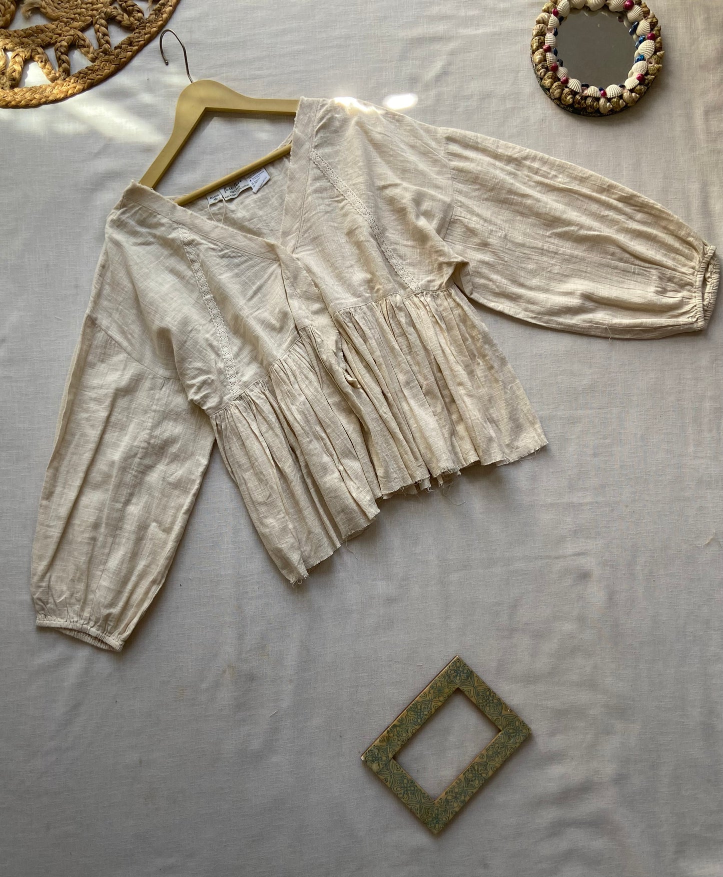 Off White V Neck Full Sleeve Top