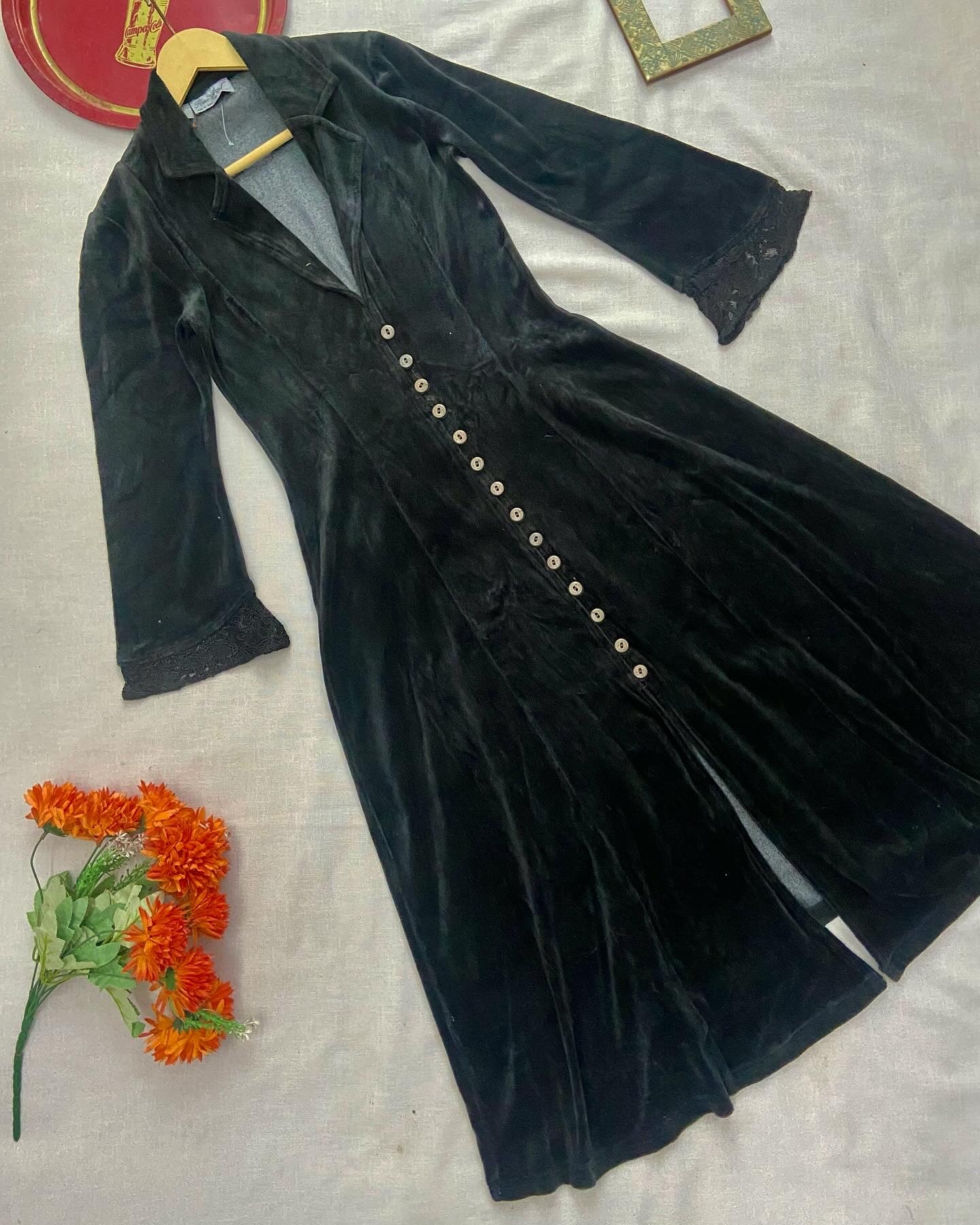 Black Velvet Longline Button